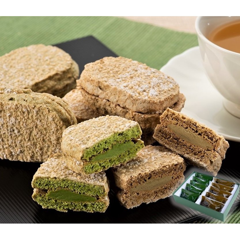 Kiyosen Dacquoise Uji Matcha & Hojicha Wheat-Free Cake Assortment (10 Count) - Perfect for Afternoon Tea, Gifts & Japanese Dessert Lovers