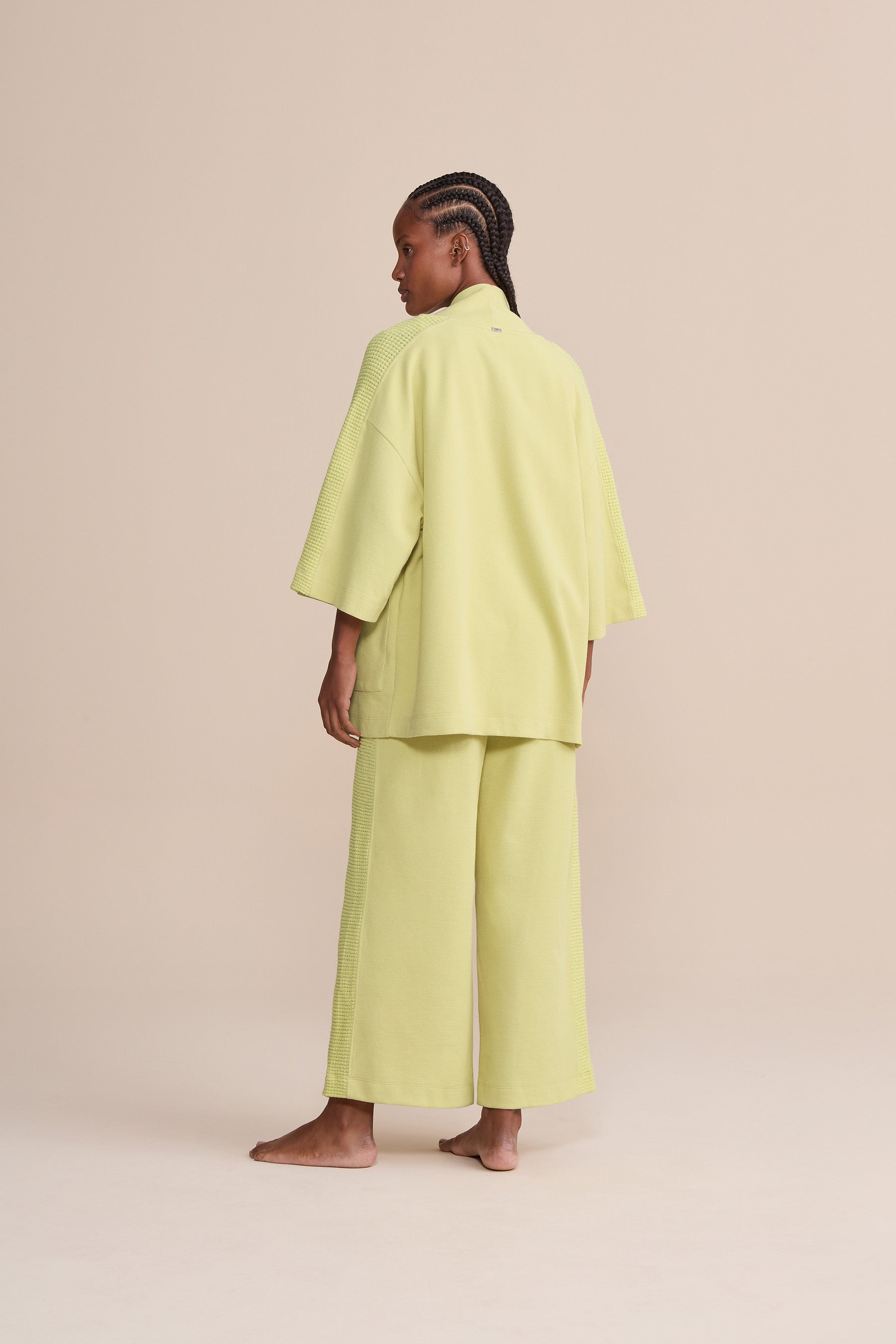 Soft and Comfortable Kimono Robe for Women - Lightweight Loungewear for Spa, Yoga, and Relaxation at Home