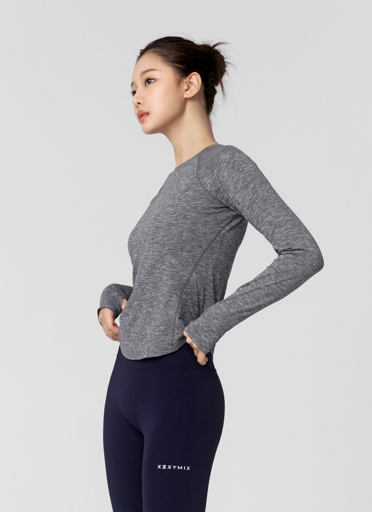 Soft Peach Finger Hole Long Sleeve T-Shirt for Women - Cozy Fall Layering Essential for Yoga, Running & Casual Wear