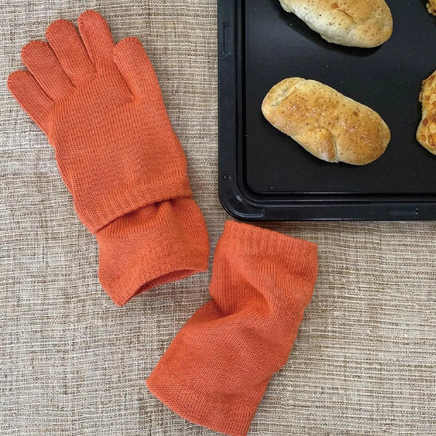 Heat-Resistant Aramid Fiber BBQ Grilling Gloves Set - 3 Pcs for Outdoor Cooking, Grilling, Smoking & Camping - High Temperature Protection Up to 932°F (500°C)