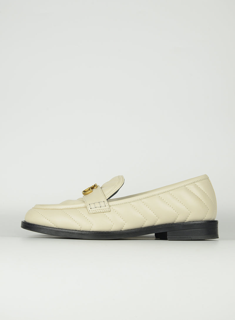 Gucci Cream Leather Loafers Size 36 - Classic Comfort for Business & Casual Wear