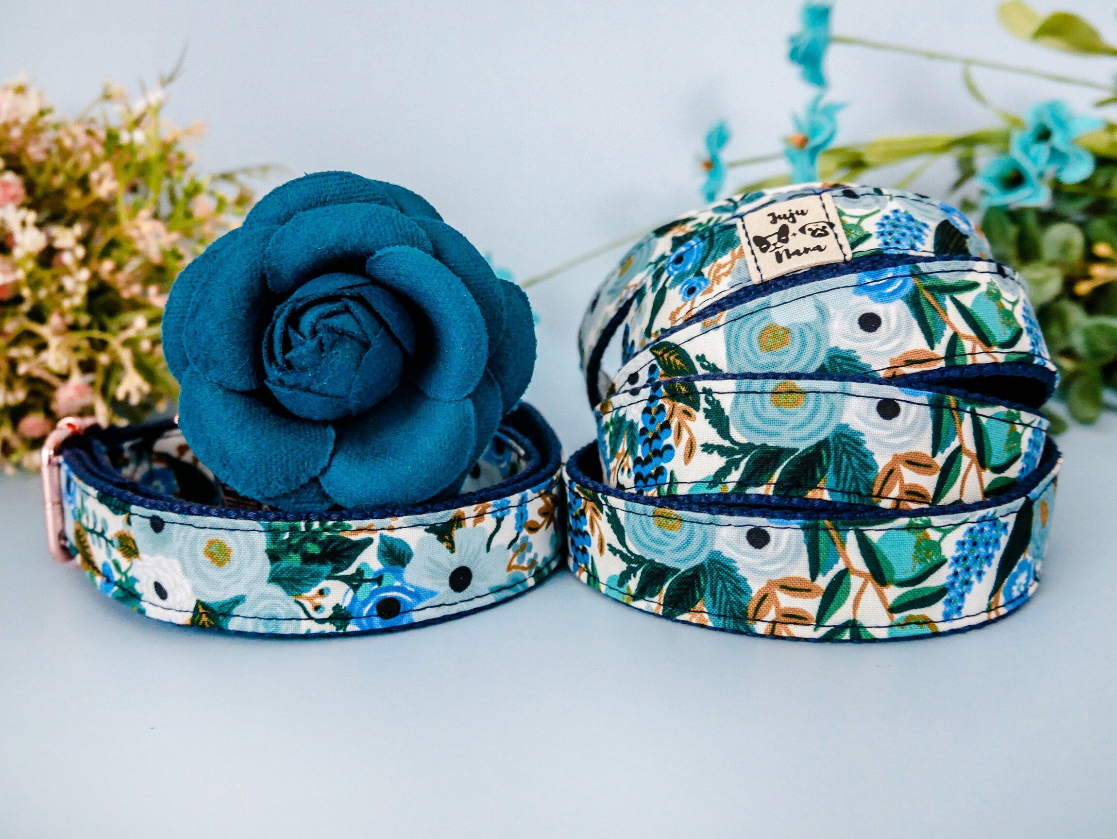 Rifle Paper Co Dog Collar and Leash Set - Floral Garden Party Blue Design | Perfect for Walks, Outdoor Adventures, and Pet Fashion