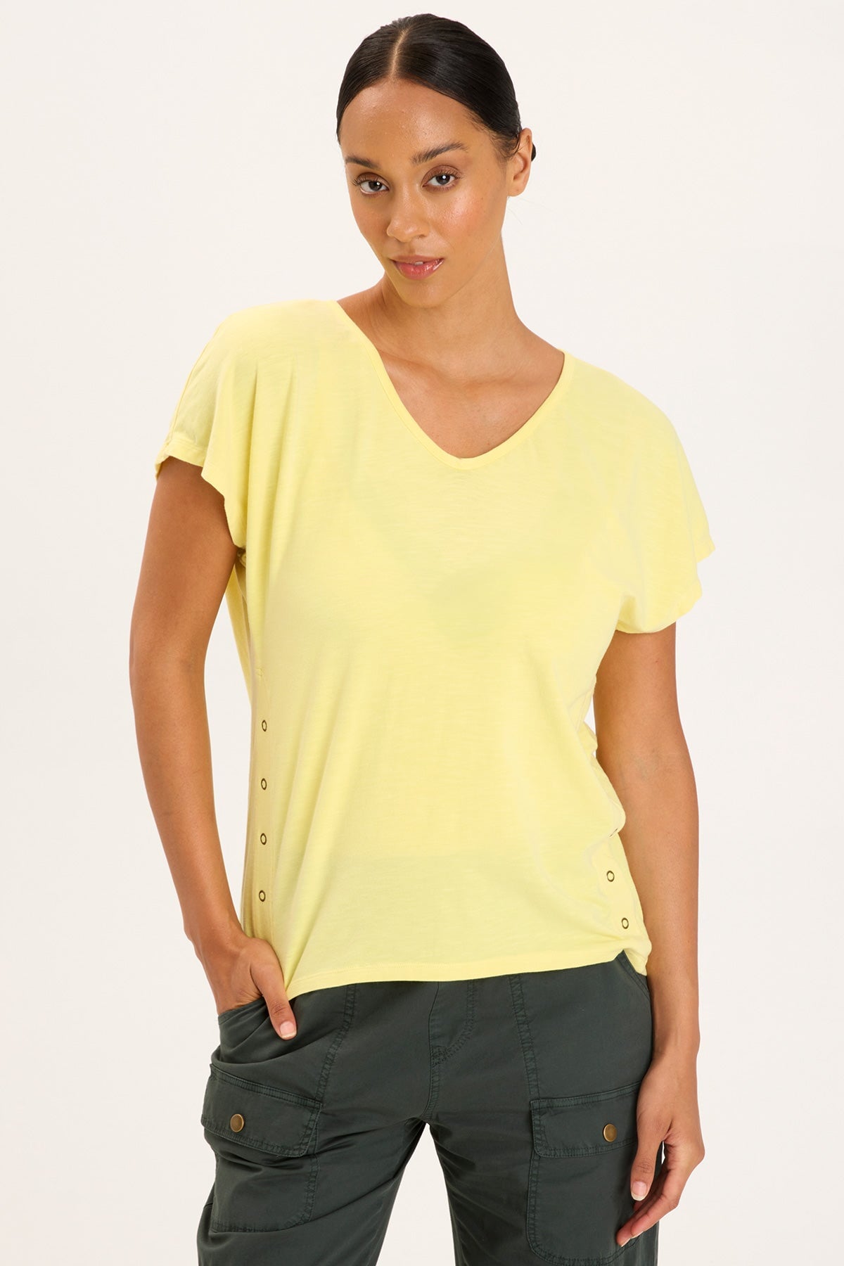 Slub Rian Top Illume Pigment Dye - Trendy Women's Fashion T-Shirt for Casual Wear & Street Style Outfits