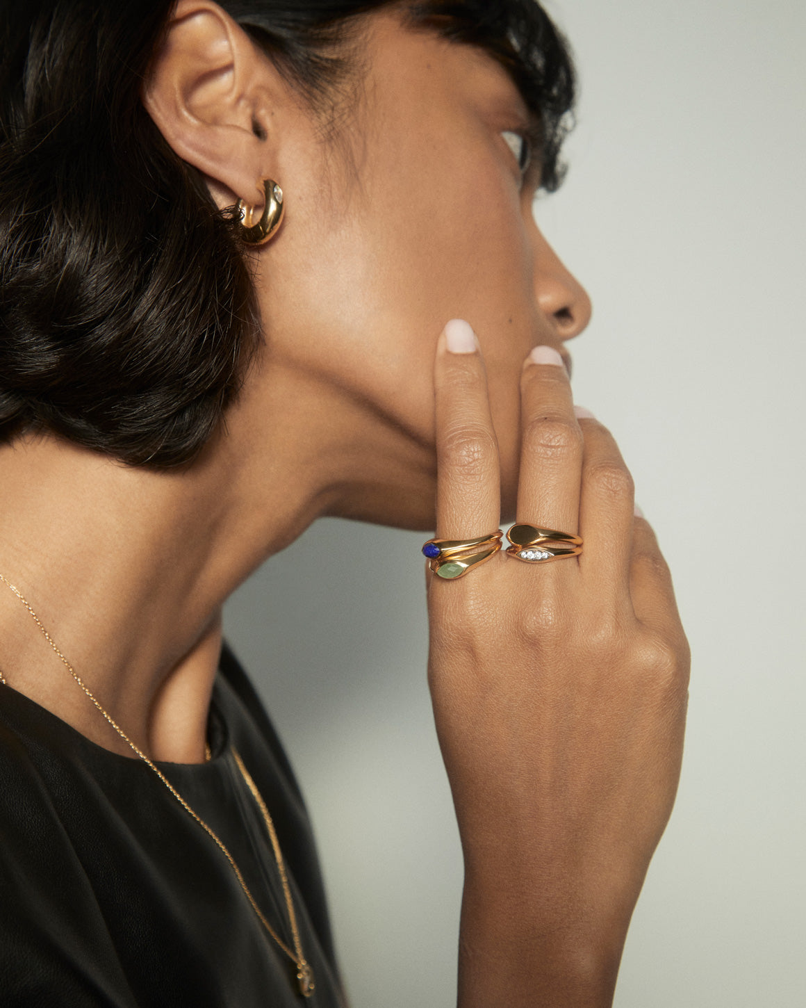 GRID 6 Gala Stamp Ring - Vintage Style Statement Jewelry for Women | Perfect for Parties, Weddings & Special Occasions