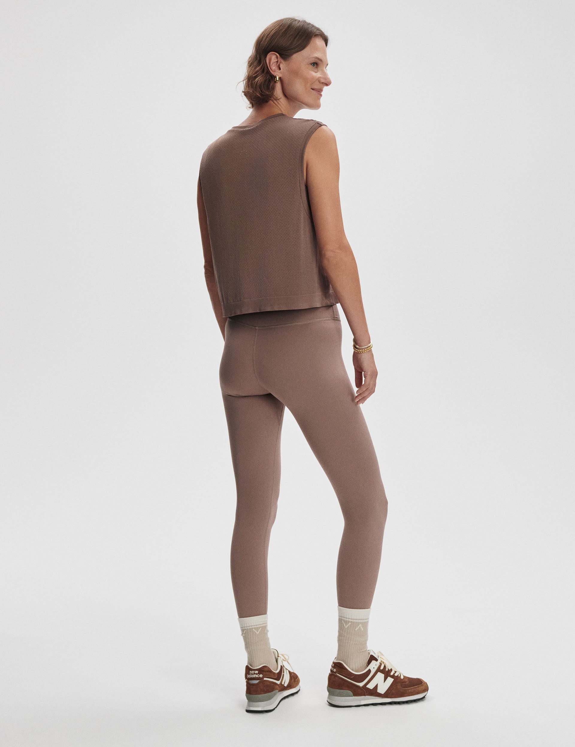 Page Seamless Crop Tank Top - Deep Taupe | Women's Fashion Stretch Yoga Shirt for Workout, Gym & Casual Wear
