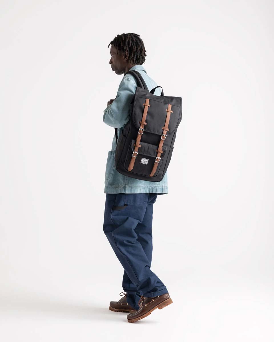 Herschel Little America Backpack - Water-Resistant Laptop Backpack for Men & Women, 25L Capacity, Navy Blue - Perfect for Travel, School & Work Commute