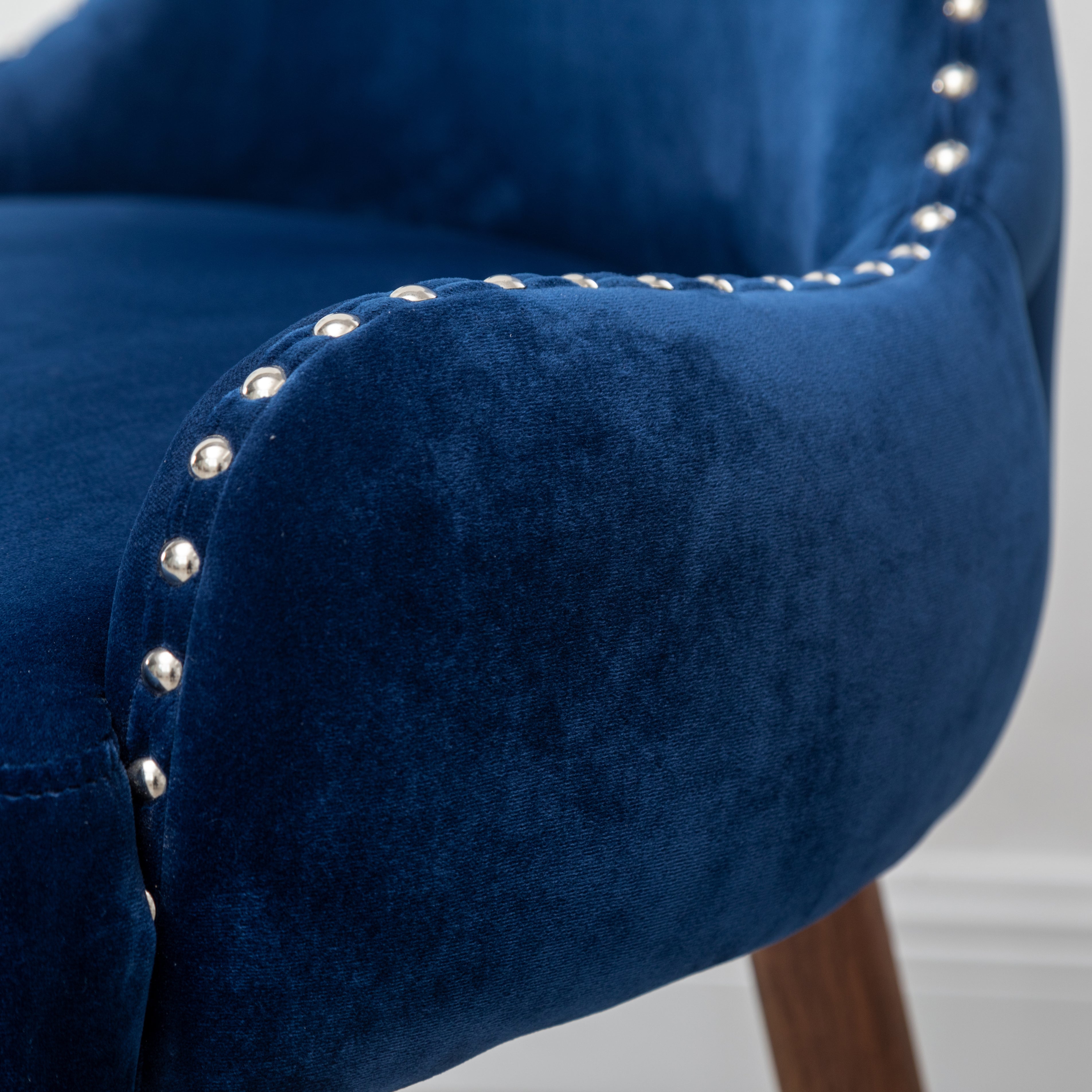 Roundhill Furniture Lindale Contemporary Velvet Upholstered Accent Chair with Nailhead Trim - Navy Blue Velvet Living Room Chair for Bedroom, Office & Lounge Decor
