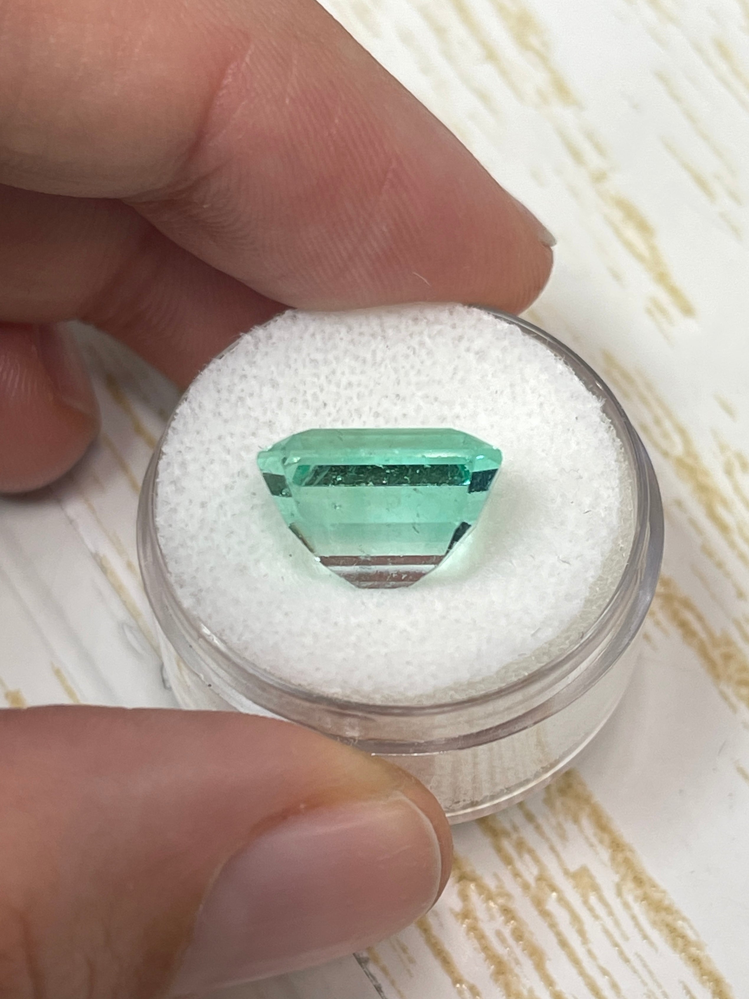 10.26 Carat VS Green Colombian Emerald Loose Gemstone - 13x11mm Emerald Cut for Jewelry Making, Engagement Rings & Luxury Gifts