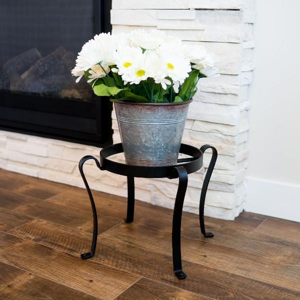 Outdoor Patio Flower Pot Stand - Heavy Duty Metal Plant Holder for Garden, Balcony & Deck Decor - Perfect for Hanging Baskets & Potted Plants