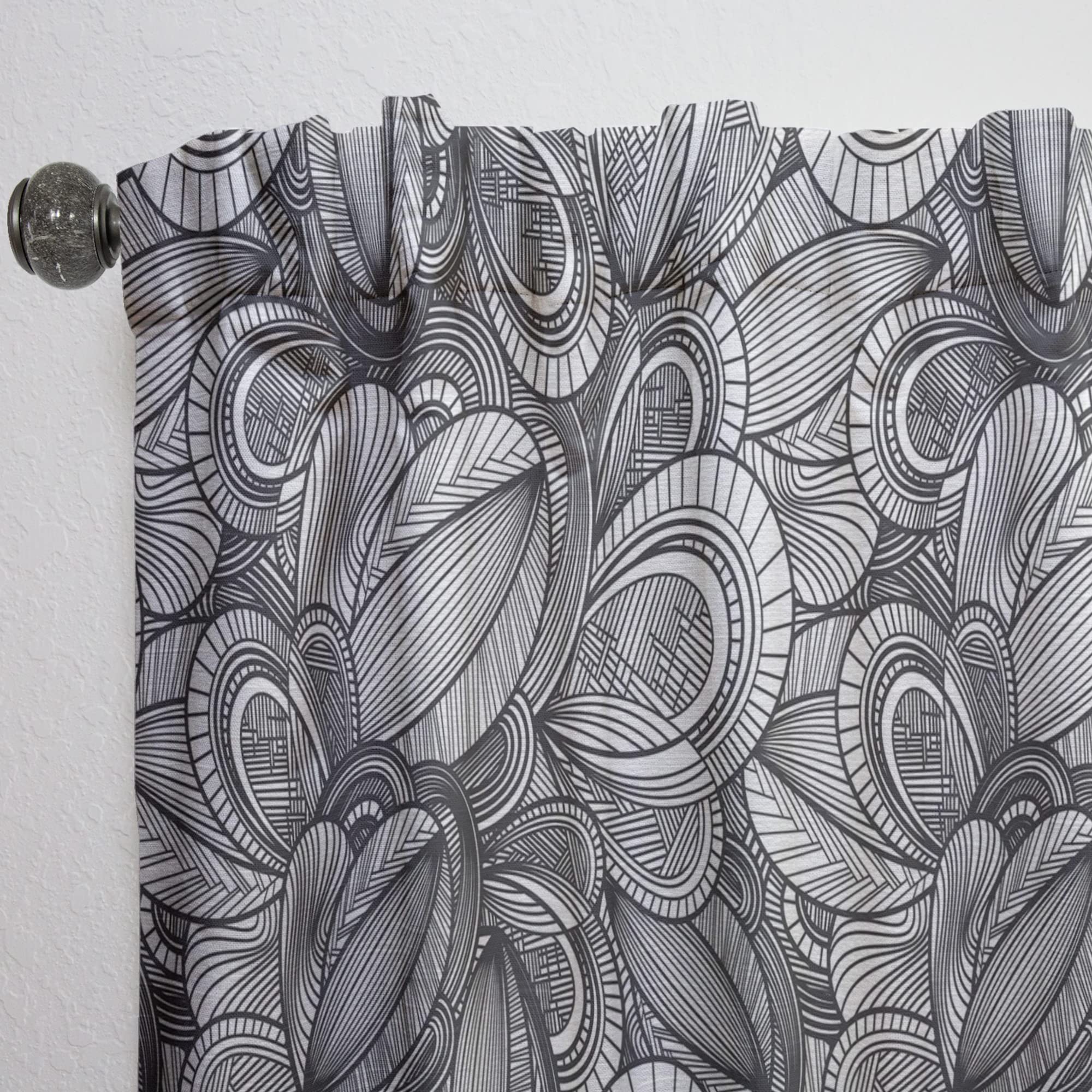 DesignQ Black and White Geometric Leaf Print Thermal Insulated Curtain Panel - 52x90 Inches - Perfect for Bedroom & Living Room Window Treatments - Energy Saving & Light Filtering