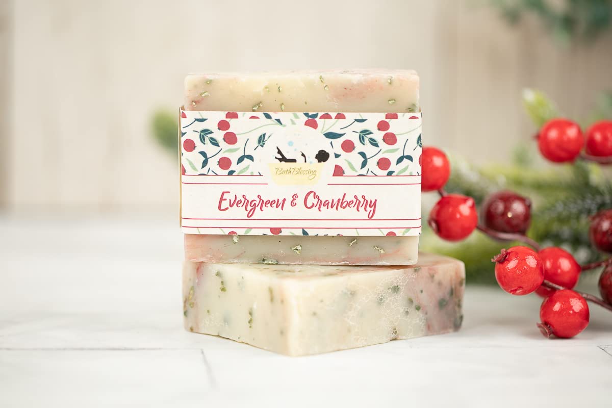 Natural Evergreen & Cranberry Handmade Soap - Moisturizing, Aromatic, Vegan - Perfect for Holiday Gifts, Spa Days & Relaxing Baths