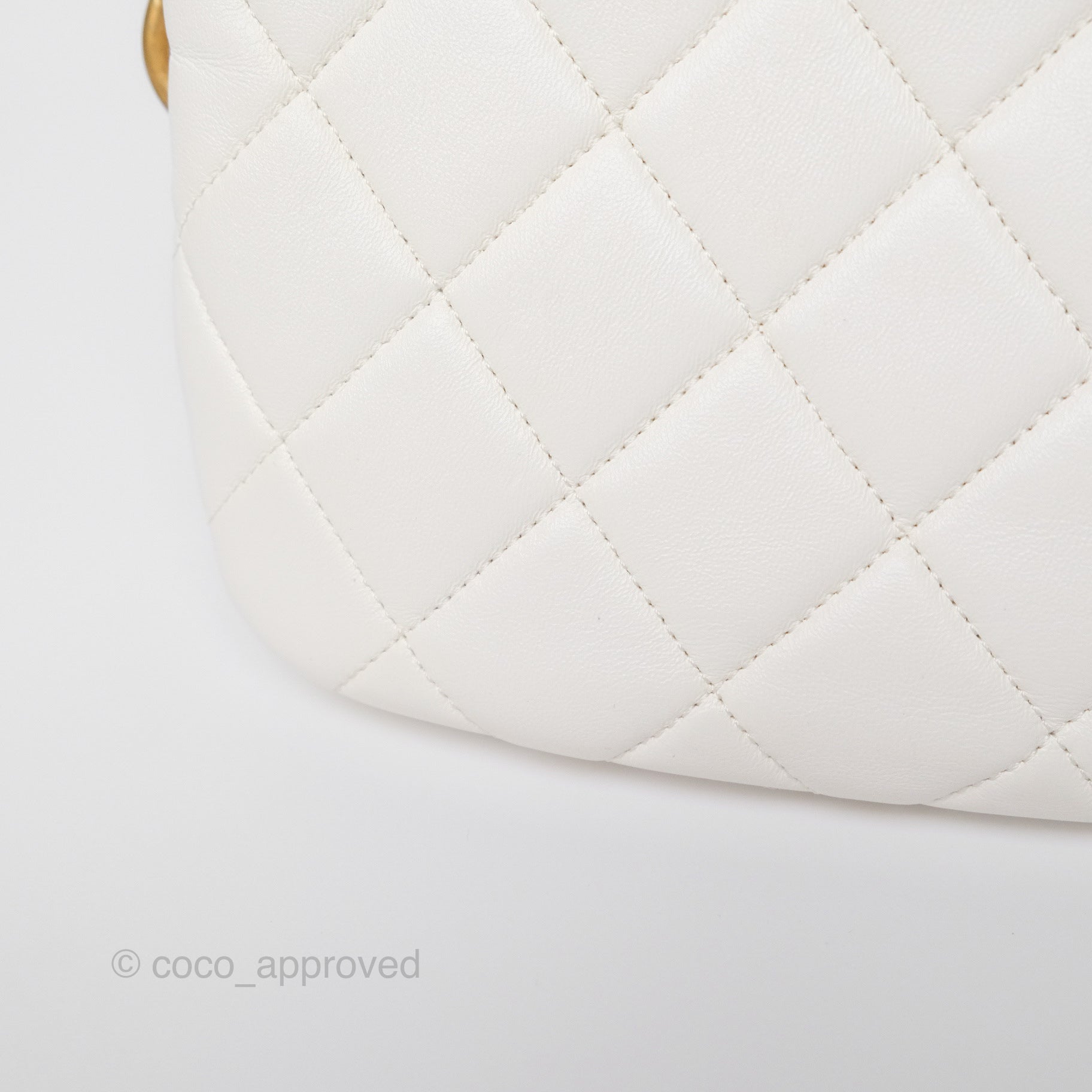 Chanel Quilted Lambskin Chain Hobo Bag in White with Aged Gold Hardware | Luxury Shoulder Bag for Women | Perfect for Parties, Weddings & Everyday Elegance