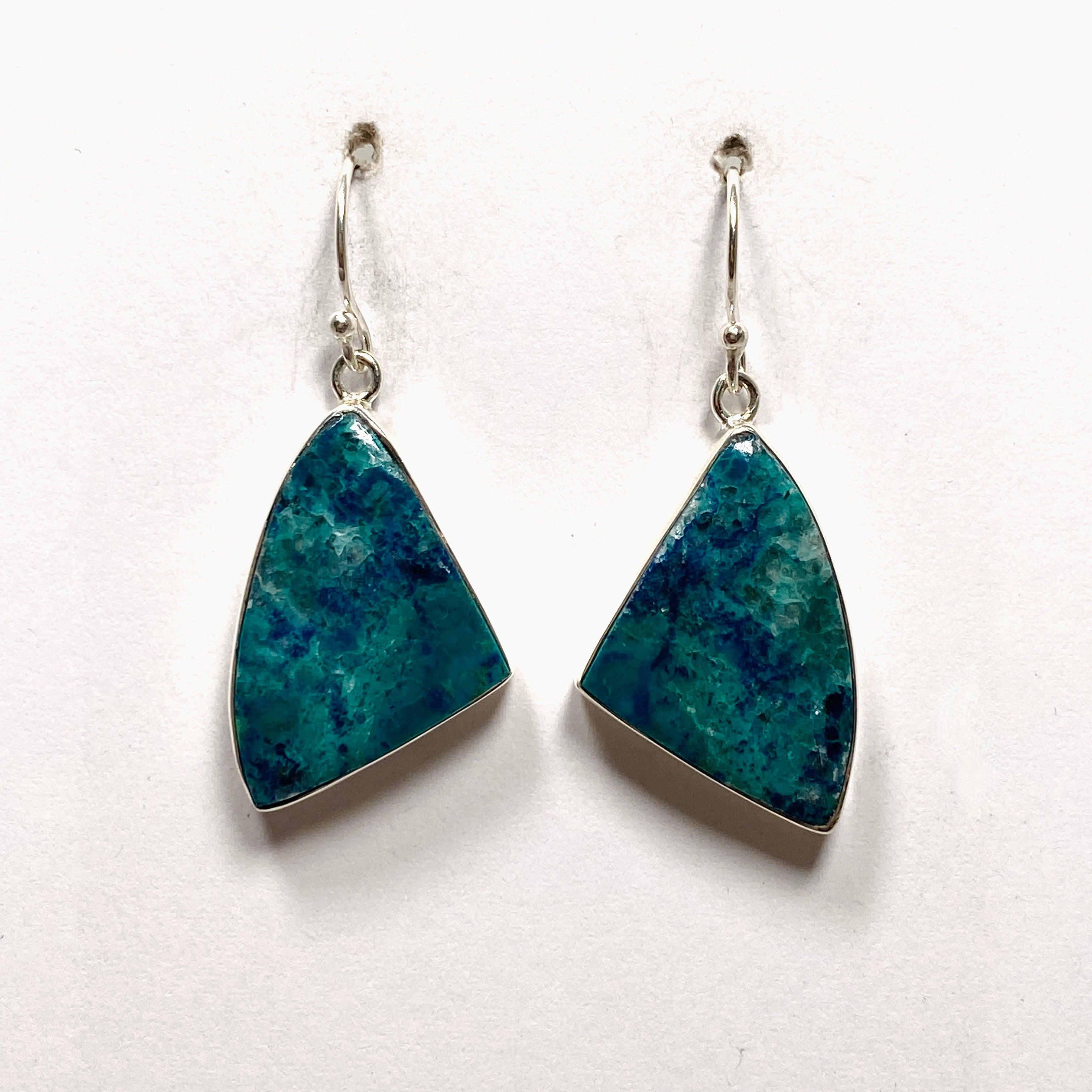 Shattuckite Freeform Earrings KEGJ1494 - Handmade Boho Gemstone Jewelry for Women - Perfect for Casual Wear, Parties & Gifts