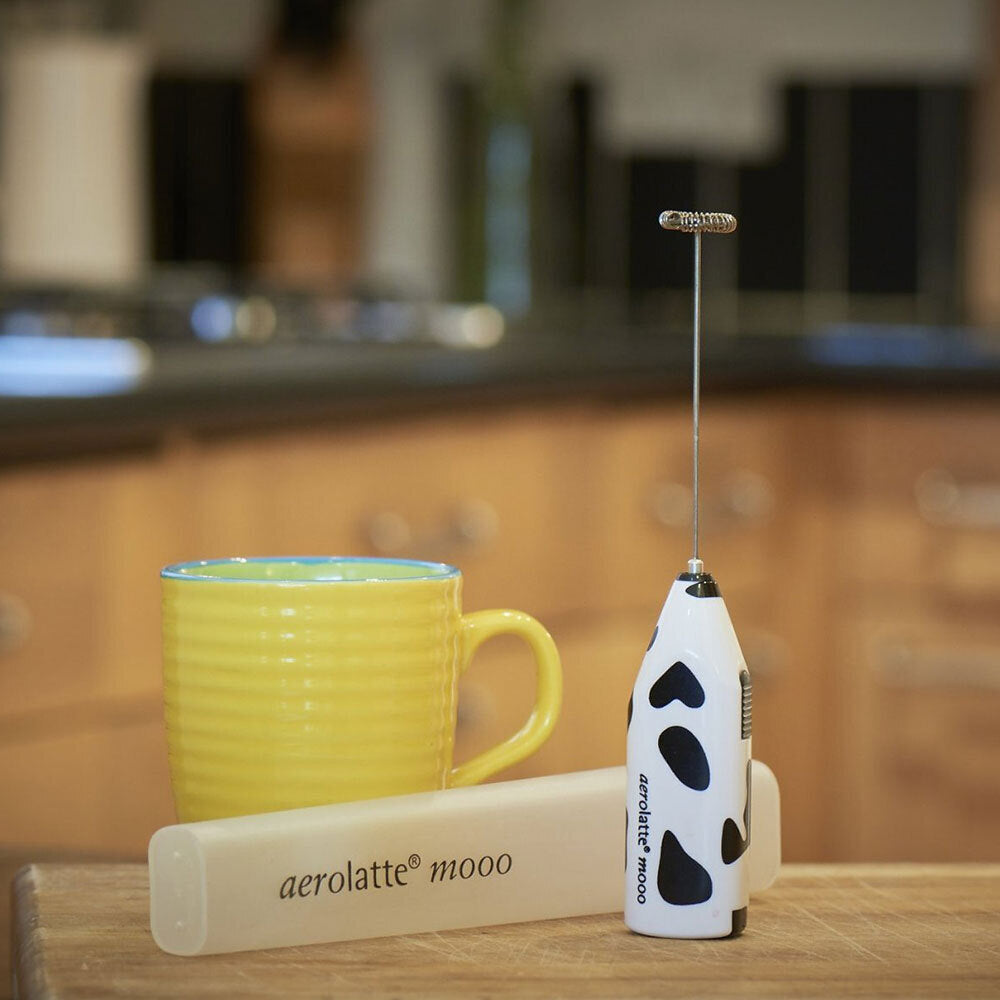 Aerolatte Mooo Steam-Free Milk Frother - Handheld Electric Whisk for Perfect Cappuccino, Latte & Hot Chocolate at Home or Office