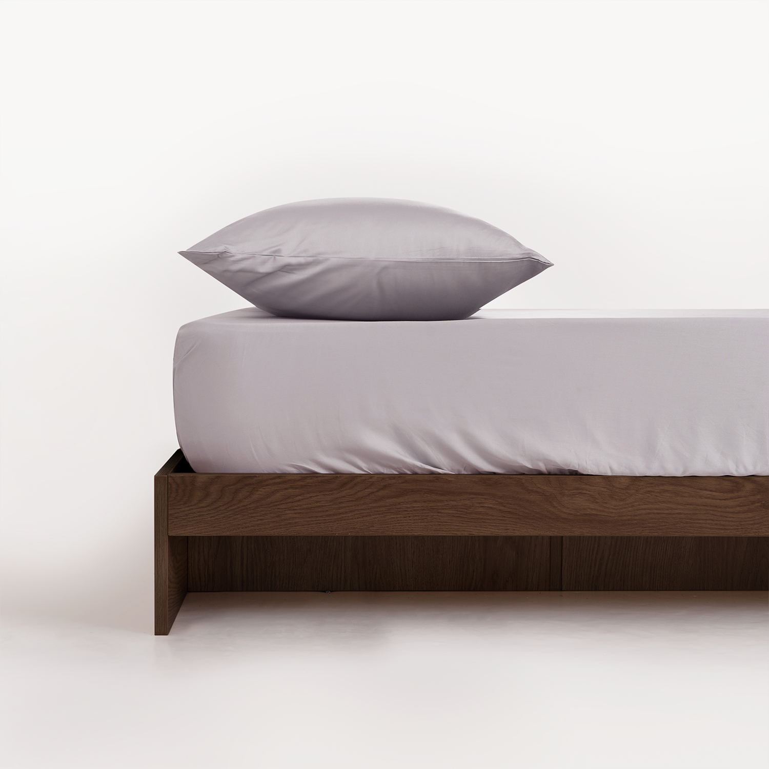 FURRFREE Bamboo Fitted Sheet Set - Pet Hair Repellent Bedding for Dogs & Cats - Hypoallergenic & Breathable - Perfect for Pet Owners & Allergy Sufferers - Great for Bedrooms, Guest Rooms & Pet-Friendly Homes