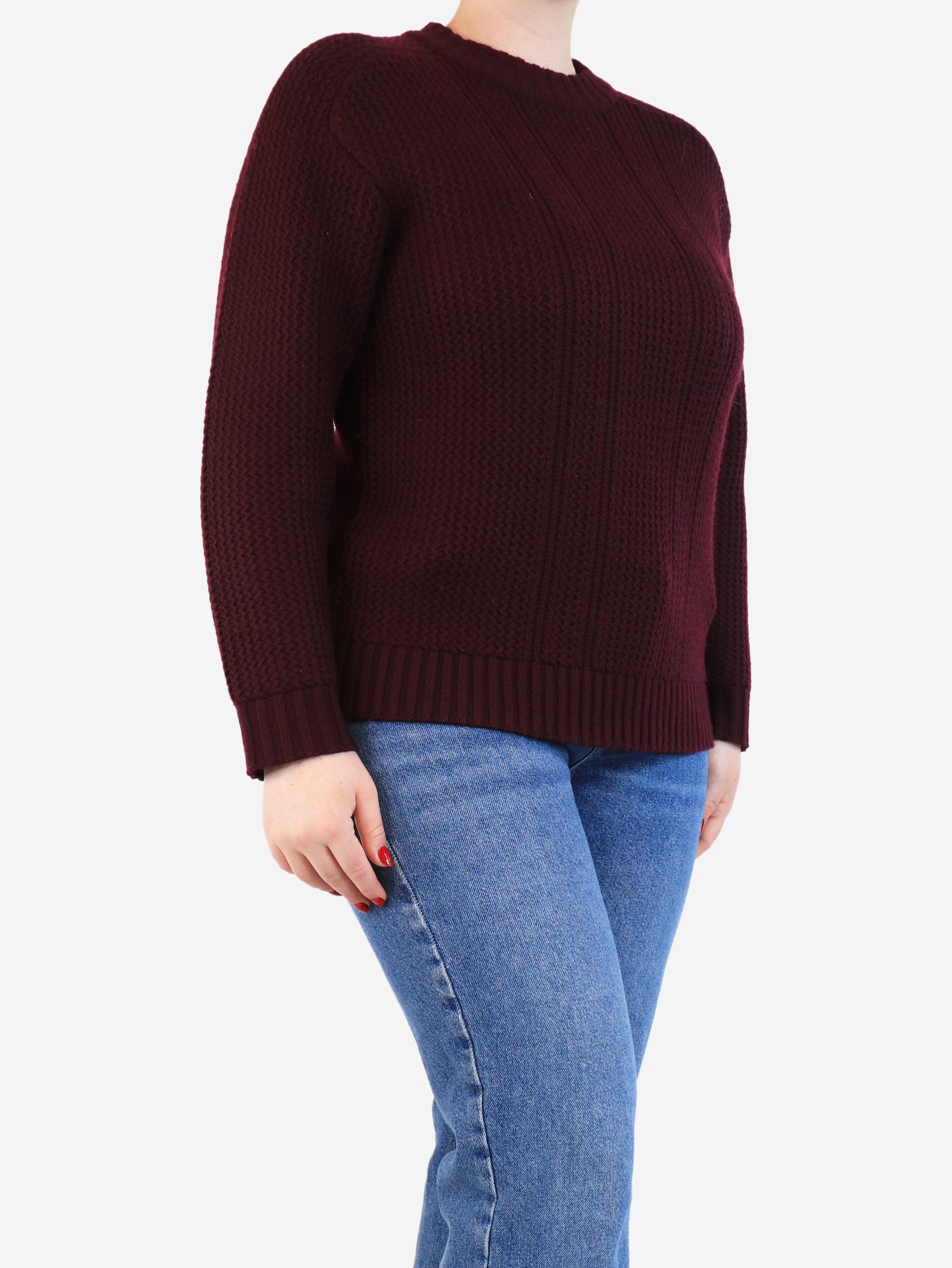 Burgundy Cable Knit Sweater Women's Medium Size - Cozy Winter Pullover for Casual Outfits & Holiday Gatherings