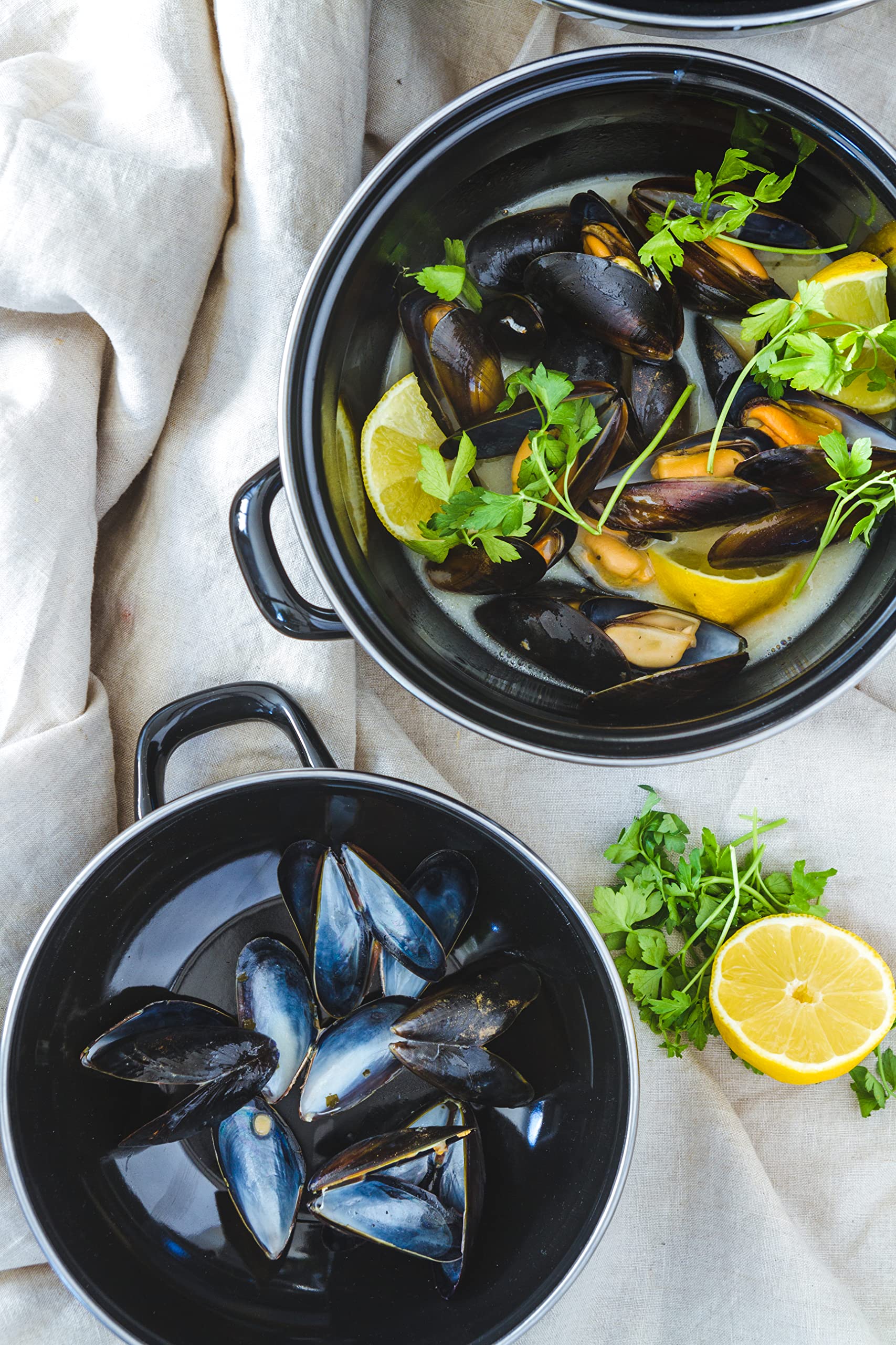 KitchenCraft World of Flavors Enamel Mussel Pot - 25cm Large Cooking Pot for Seafood, Stews & Soups | Perfect for Home Kitchens & Outdoor Cooking