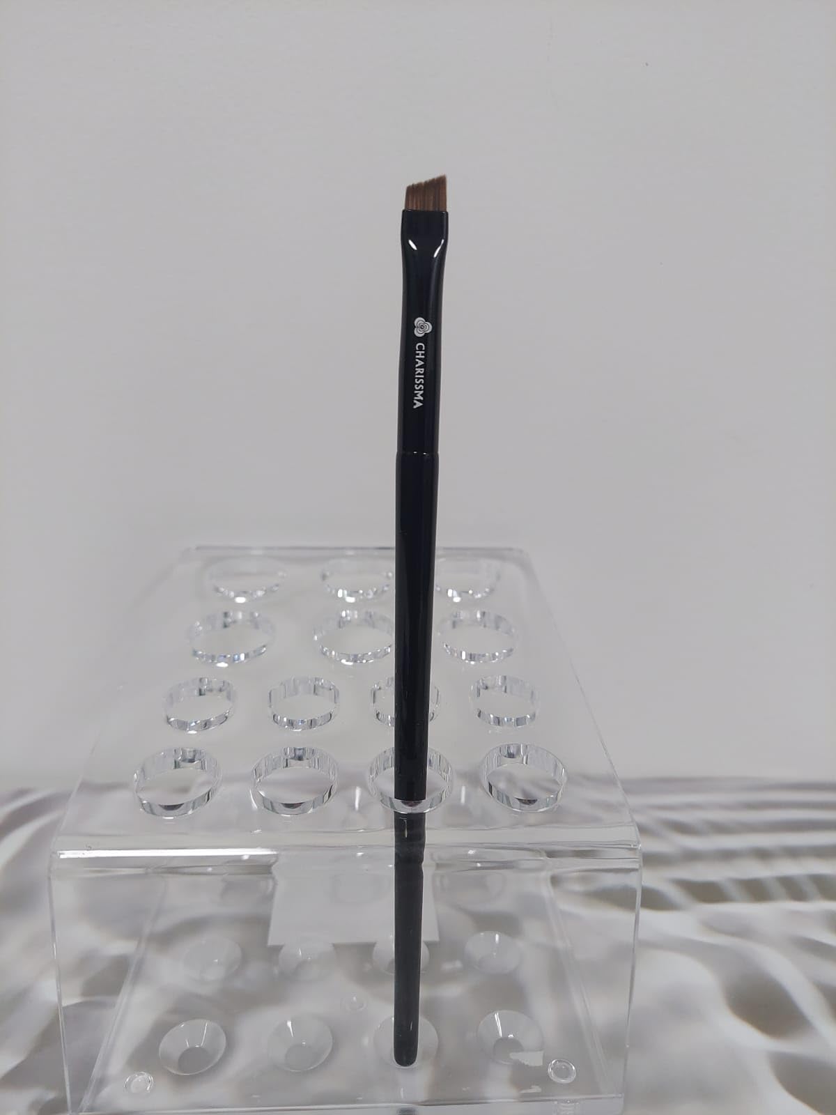 专业眼线刷 - 精细刷头防水防晕染，适合日常妆容、派对造型及舞台表演