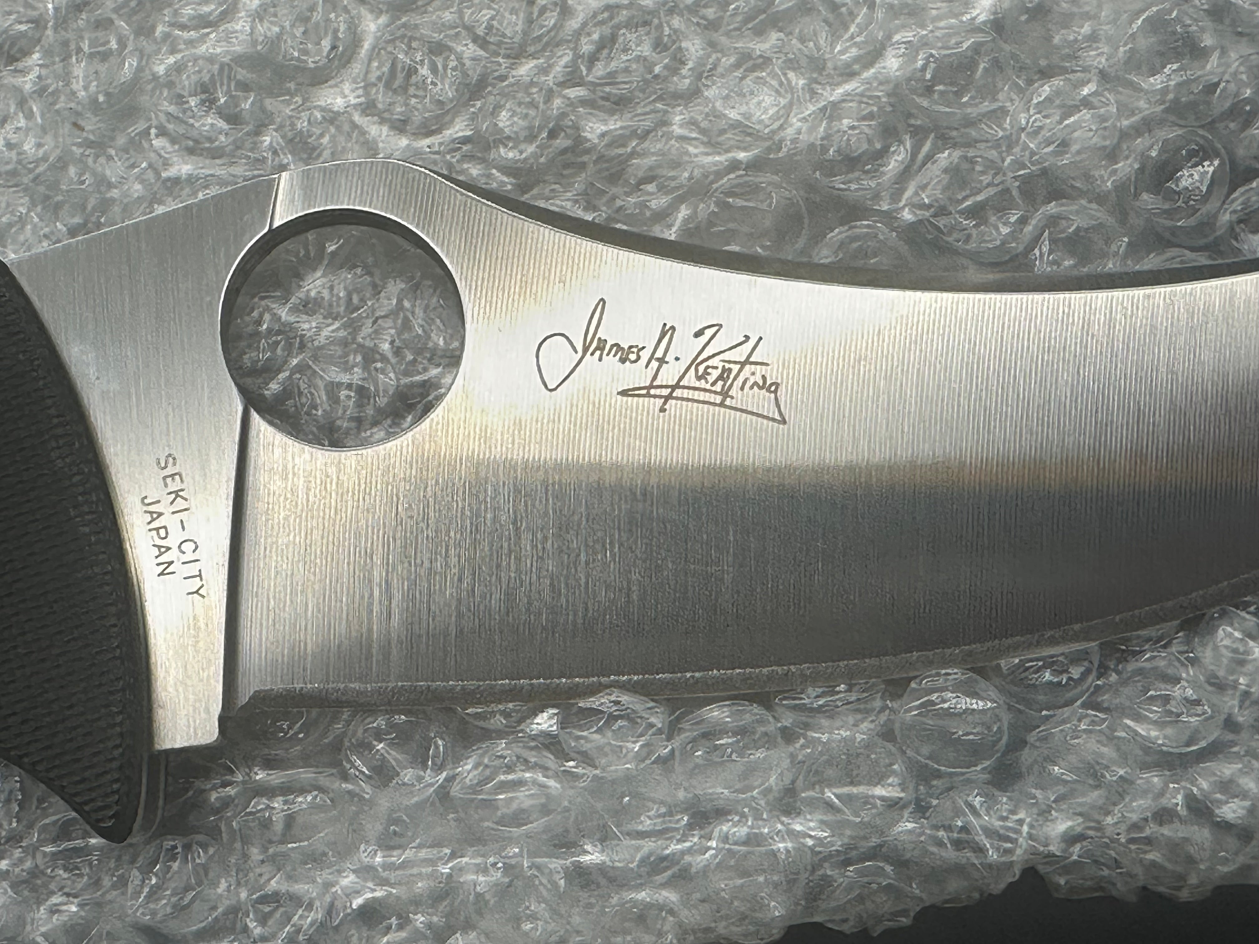 Spyderco James Keating Chinook 4 Lockback Folding Knife - Black G-10 Handle, 3.8