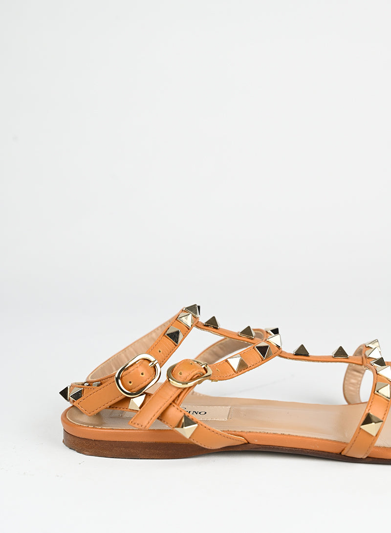 Valentino Beige Leather Gladiator Sandals Size 40 - Stylish & Comfortable for Summer Outings, Beach Trips & Casual Wear