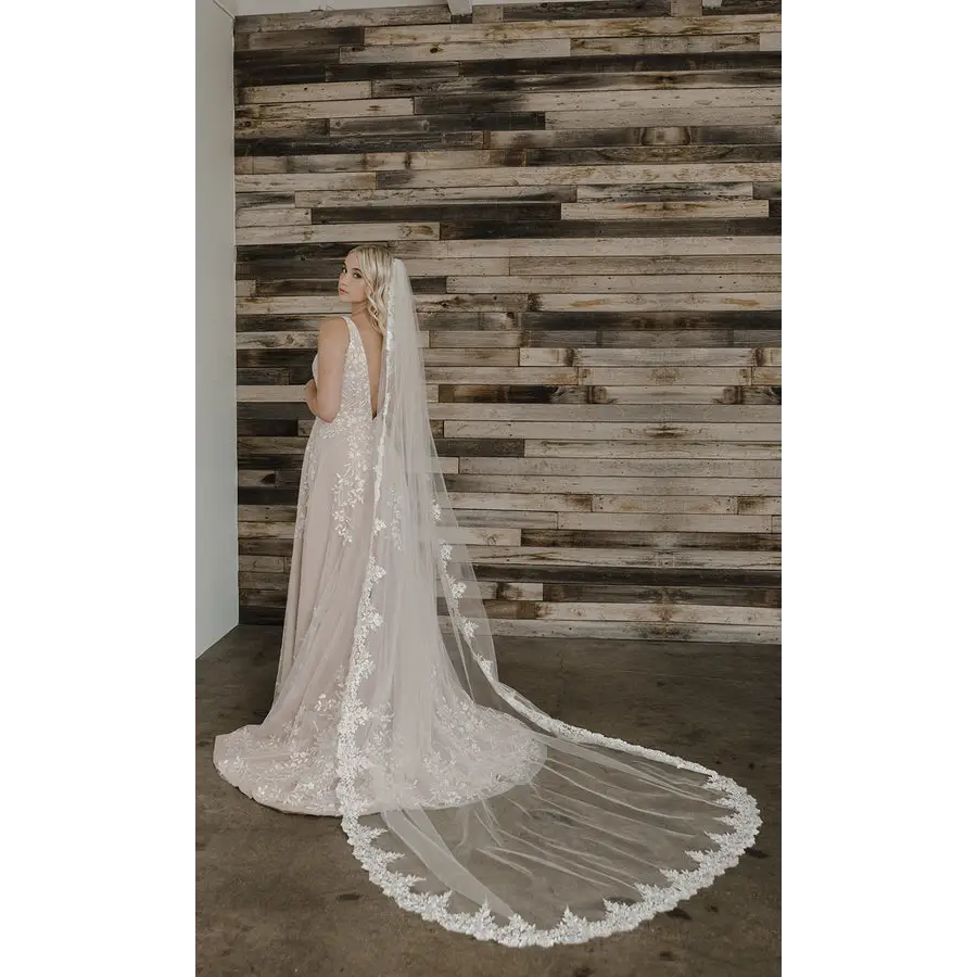 V2197C Cathedral Veil - Elegant Wedding Veil for Brides | Perfect for Church Ceremonies & Formal Weddings