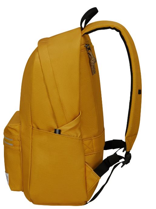 American Tourister Brightup Backpack - Lightweight Travel Backpack for Men & Women, Water-Resistant School Laptop Backpack with USB Charging Port - Perfect for College, Commuting, and Business Travel