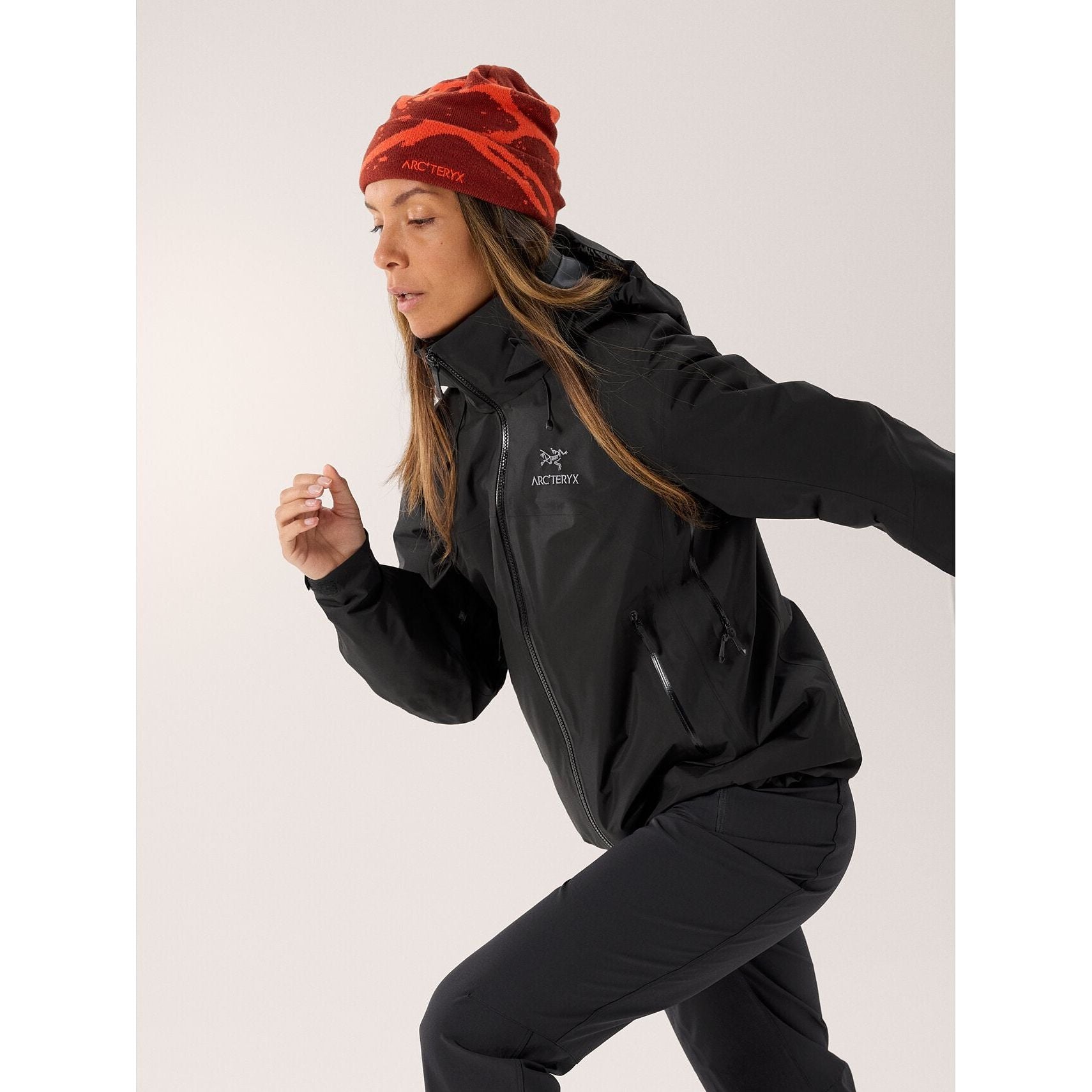 Arc'teryx Women's Beta AR Waterproof Hiking Jacket - Lightweight Rain Shell for Outdoor Adventures, Camping & Travel