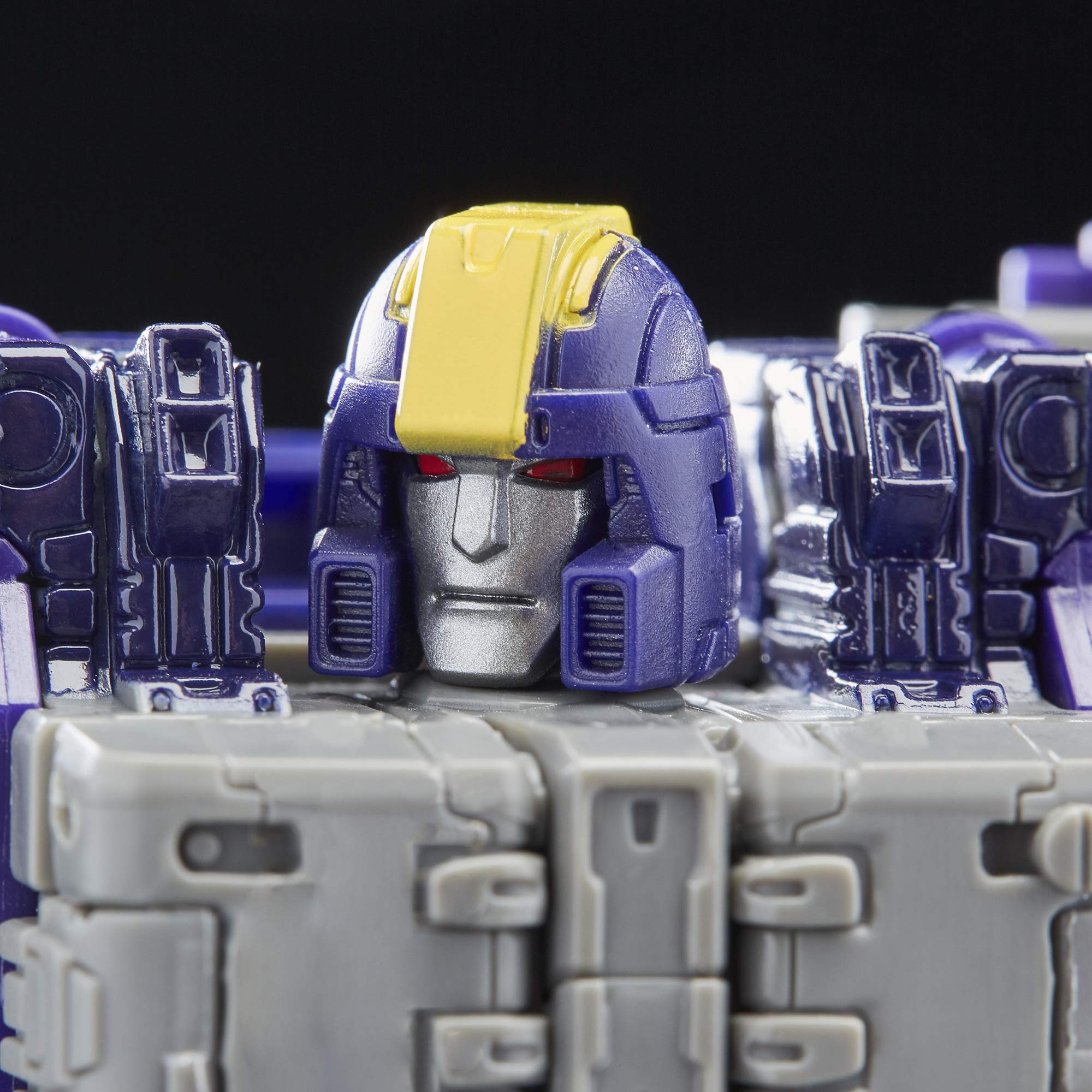 Transformers Generations War for Cybertron Leader WFC-S51 Astrotrain Triple Changer 7