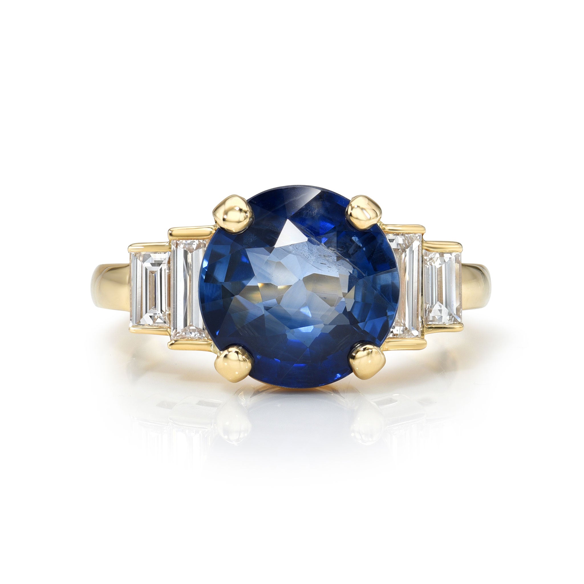 Single Stone Sapphire Scout Ring - Elegant Blue Gemstone Jewelry for Women - Perfect for Engagement, Wedding & Everyday Wear
