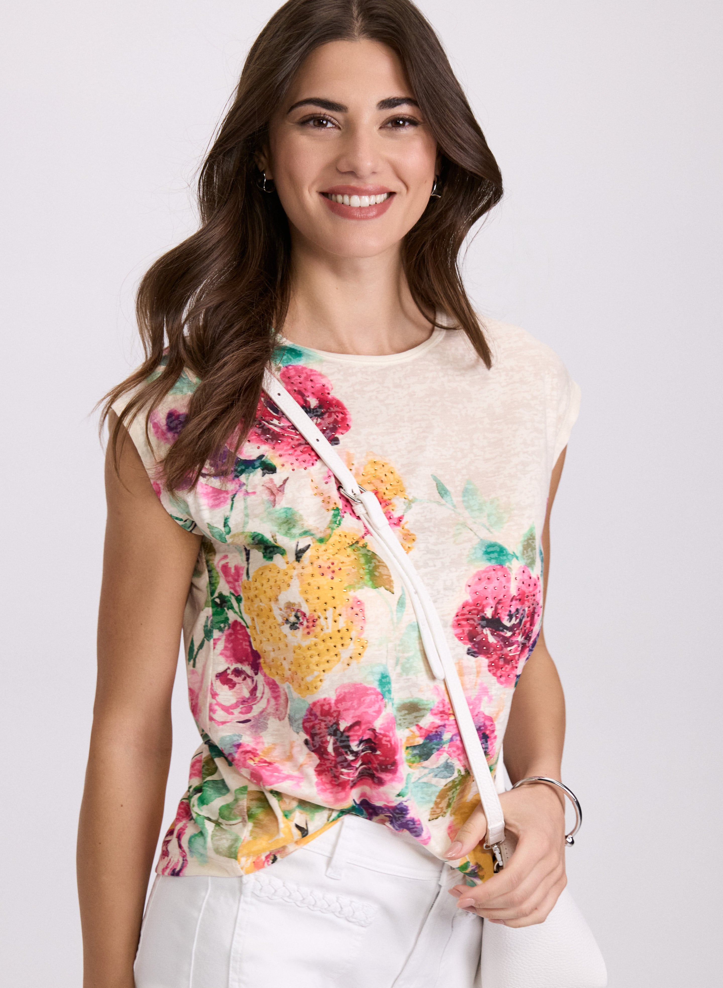 Floral Print T-Shirt for Women - Soft Cotton Casual Tee with All-Over Flower Design | Perfect for Summer Outfits, Beach Vacations & Everyday Wear
