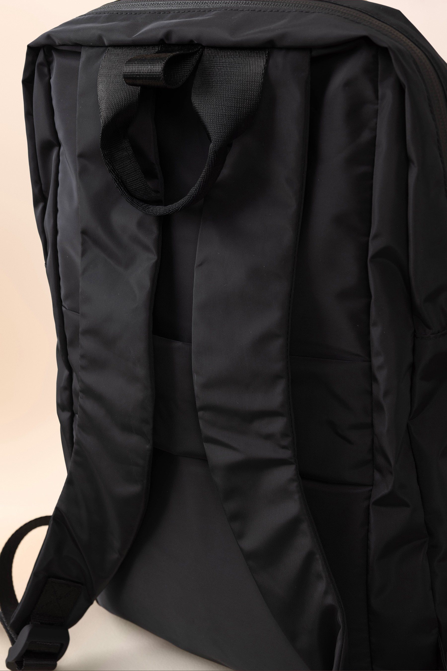 LIVE! Escape Backpack - Durable Travel Backpack for Hiking, Camping & Outdoor Adventures - Waterproof & Lightweight Daypack for Men & Women