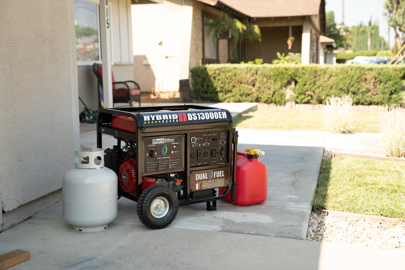 13,000W Dual Fuel Portable Generator - Gas & Propane Powered - Reliable Backup Power for Home, Camping & Emergency Use