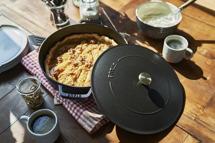 STAUB 28cm Round Cast Iron Dutch Oven with Lid - Black Enameled Cookware for All Cooktops, Heat Retention, Oven Safe to 500°F | Perfect for Braising, Stewing, Baking Bread & Serving | Made in France | Ideal for Home Chefs & Gourmet Cooking