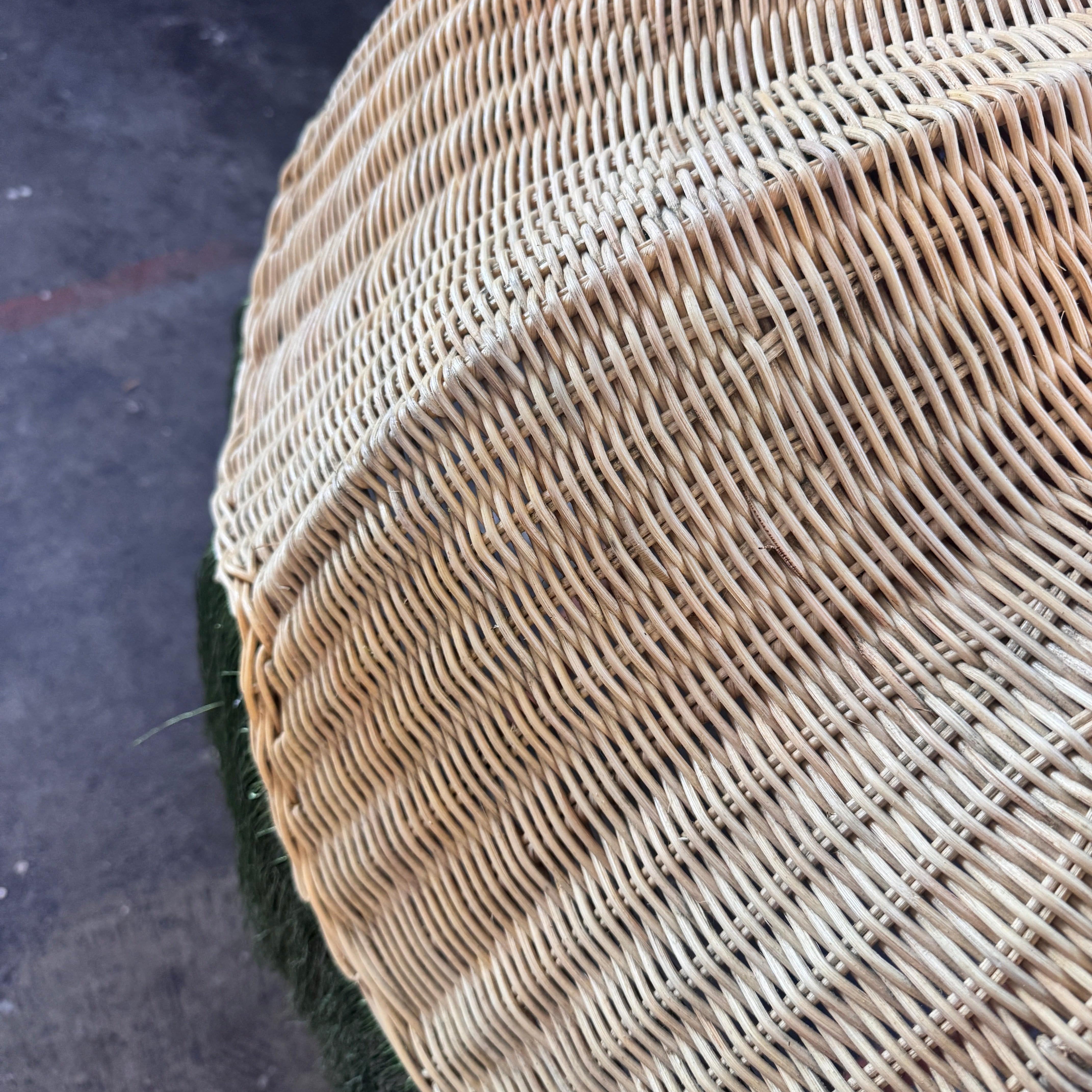Handwoven Rattan Tassel Pendant Lampshade - Natural Boho Ceiling Light Fixture for Bedroom, Living Room & Patio Decor