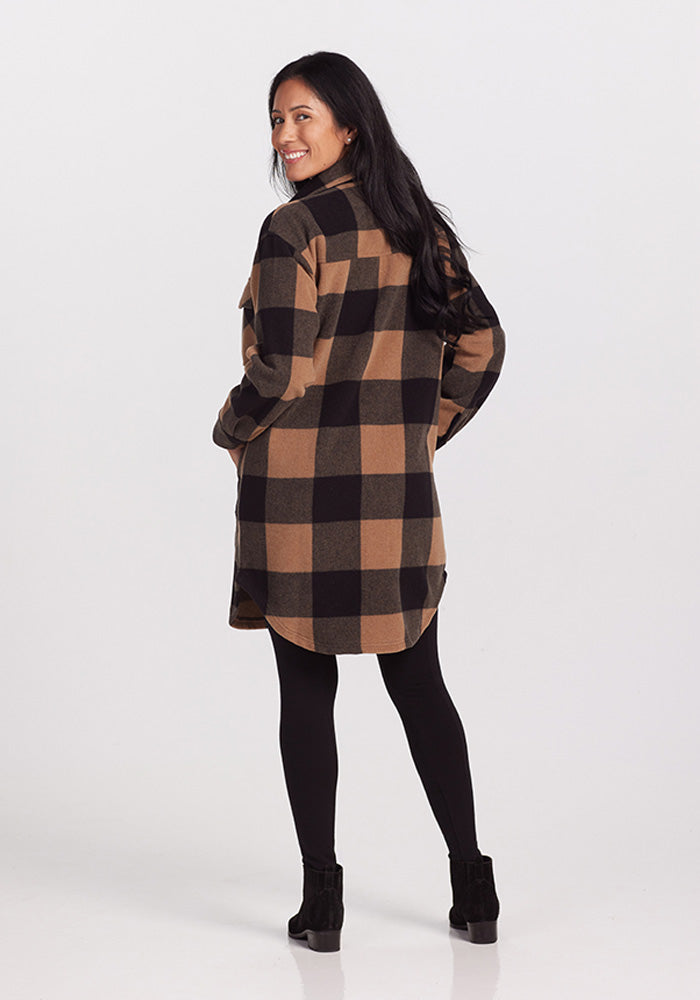 Stylish Sutton Shacket in Camel Checkered - Cozy Overshirt for Fall & Winter Layering | Perfect for Casual Outings & Outdoor Adventures