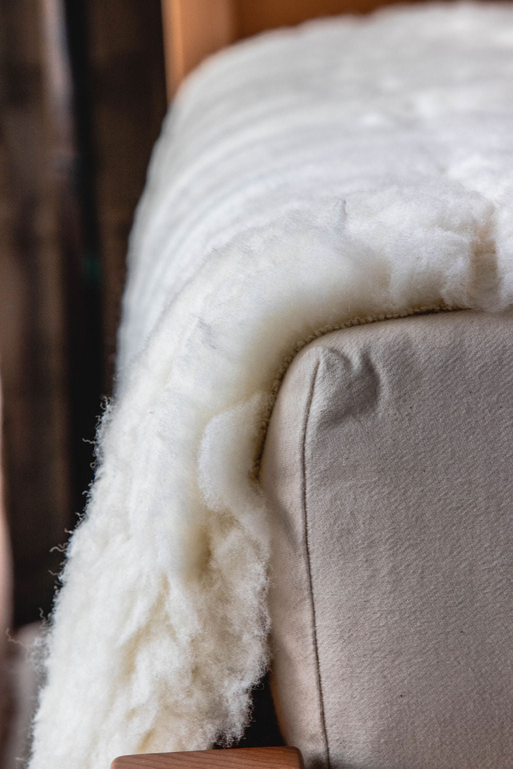 Happy Lamb Fleece Blanket - Ultra Soft & Cozy Sherpa Throw for Bed, Couch, and Travel - Perfect for Winter, Camping, and Home Decor