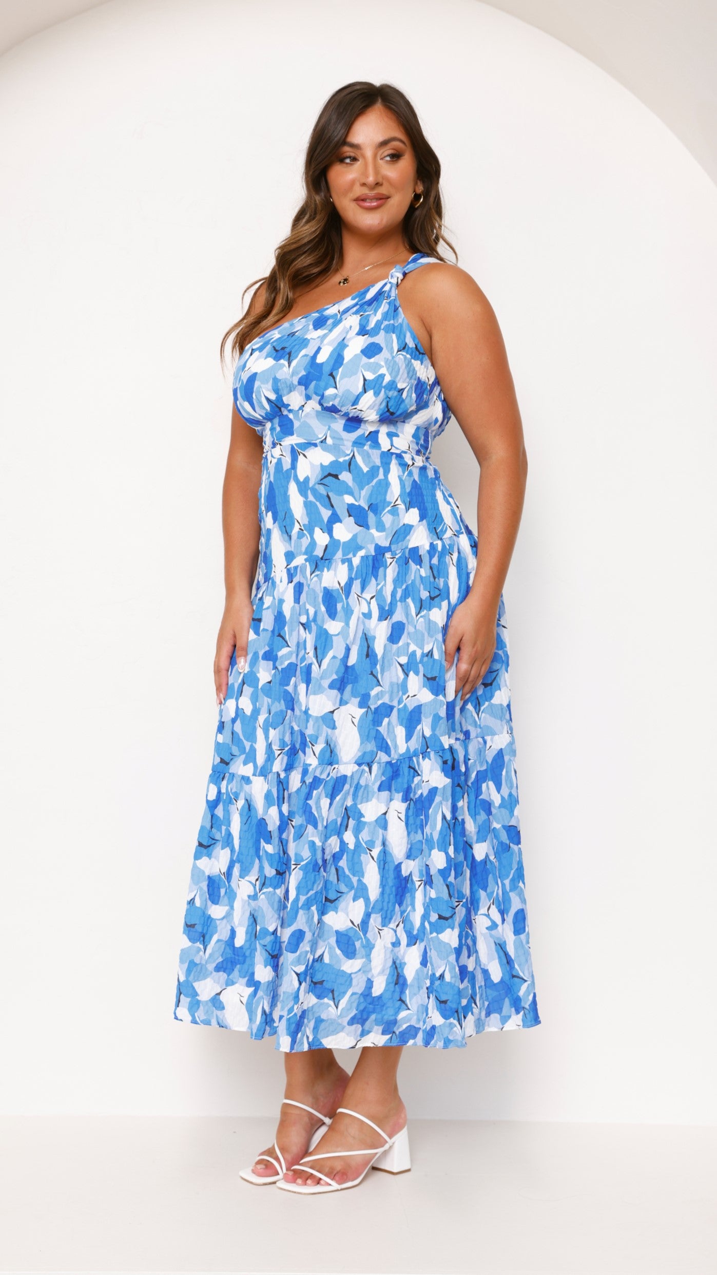 Jayma Maxi Dress - Blue Floral Print Long Summer Dress for Women | Beach, Vacation & Casual Outfit