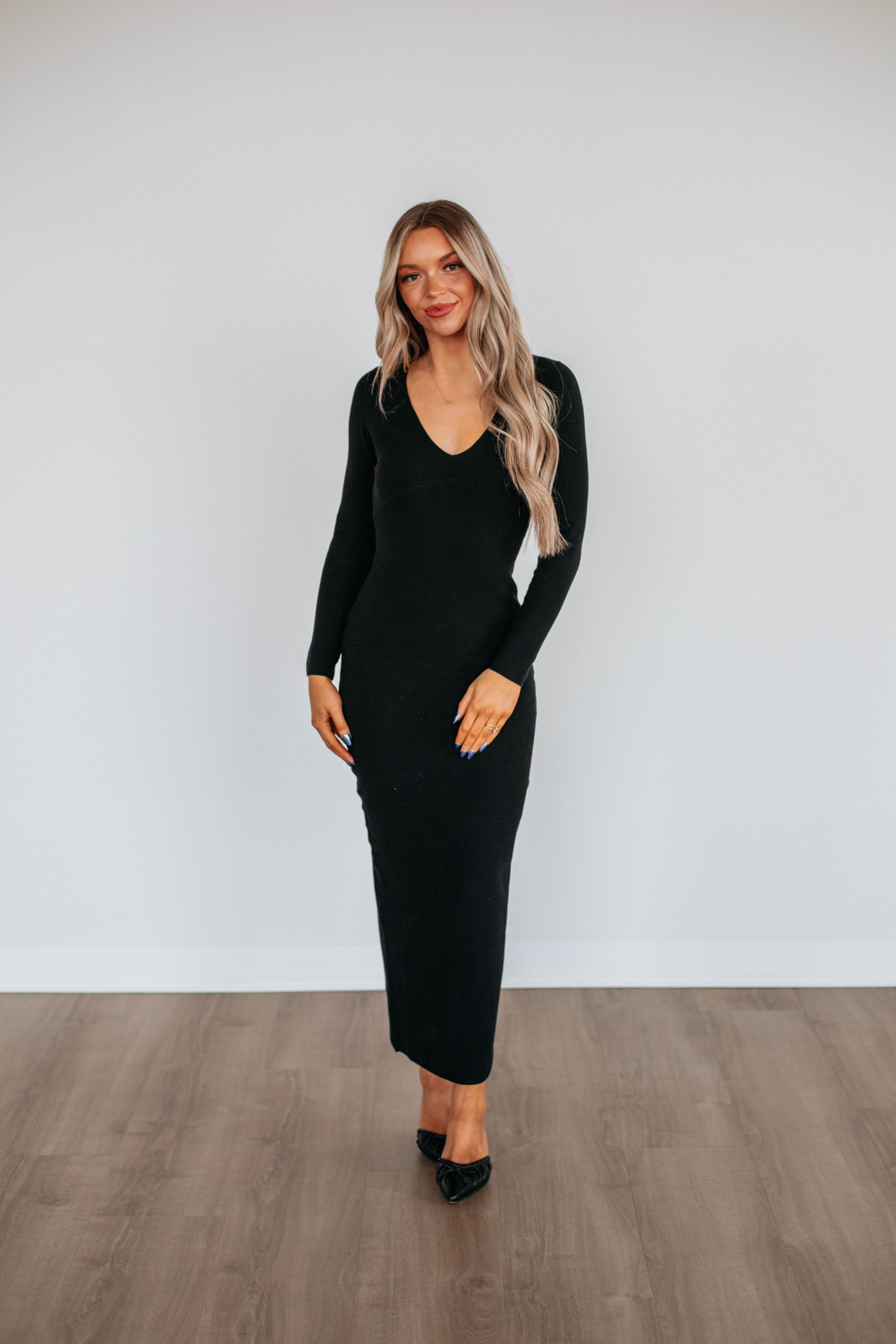 Alexandra Maxi Dress for Women - Flowy Long Summer Dress with Pockets, Boho Chic Style - Perfect for Beach, Vacation, and Casual Outings