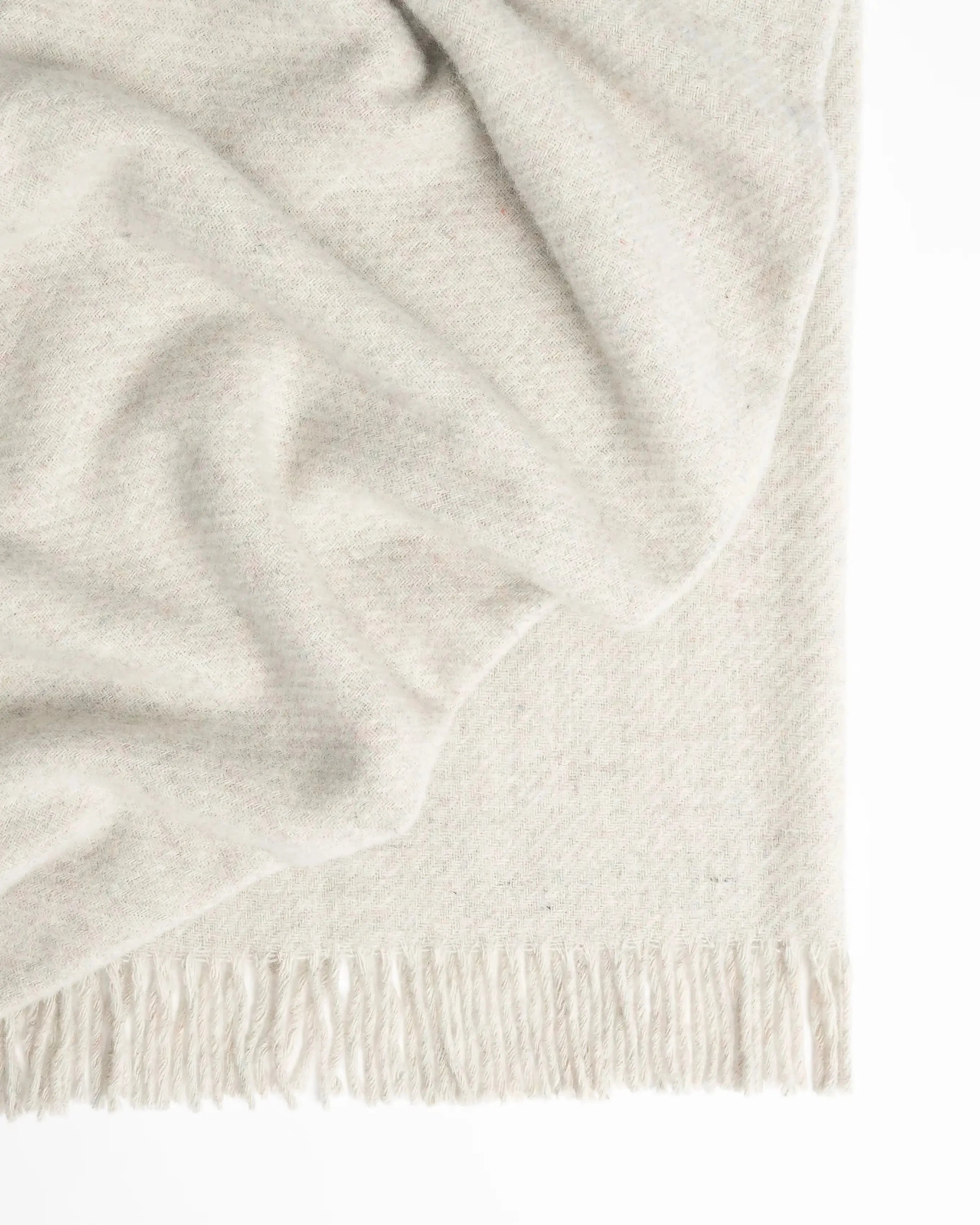Bressay Throw Opal - Elegant Handmade Knitted Blanket for Home Decor, Gifts & Cozy Living Room