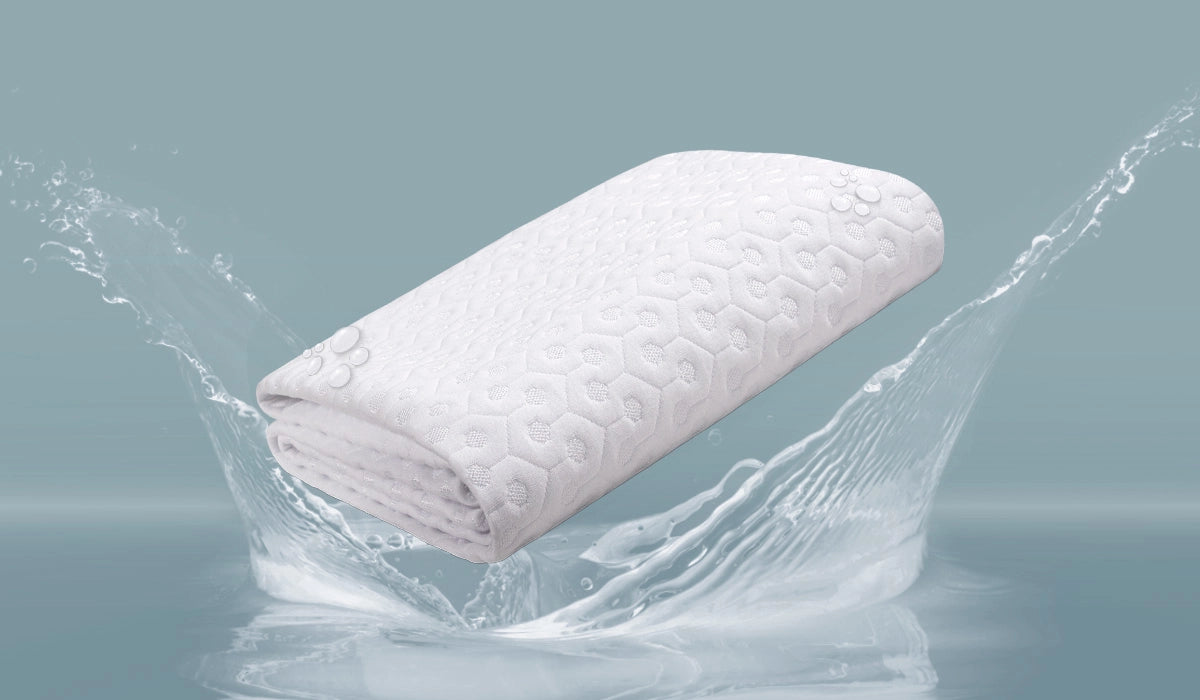 Waterproof Hypoallergenic Sleeper Mattress Protector - Queen Size, Fitted Sheet Style for Bed Bug & Dust Mite Protection - Ideal for Allergy Sufferers, Kids & Guest Rooms