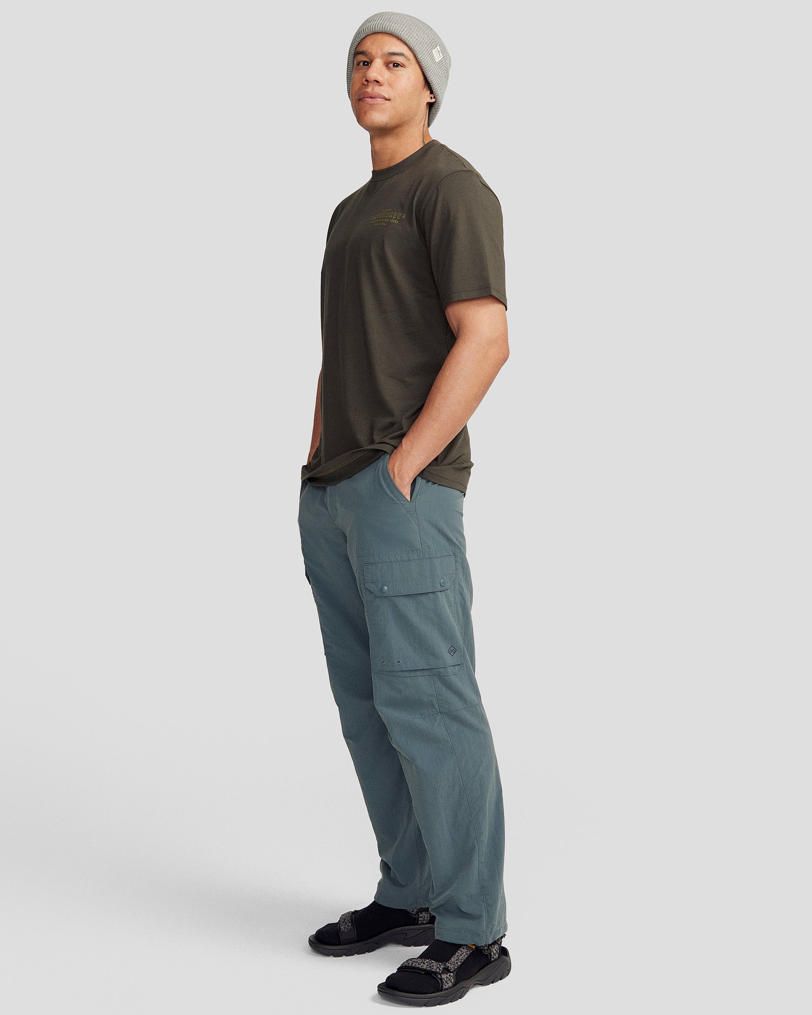 Men's Organic Cotton Exploration T-Shirt - Dark Moss - Comfortable & Eco-Friendly Casual Wear for Outdoor Adventures & Daily Use