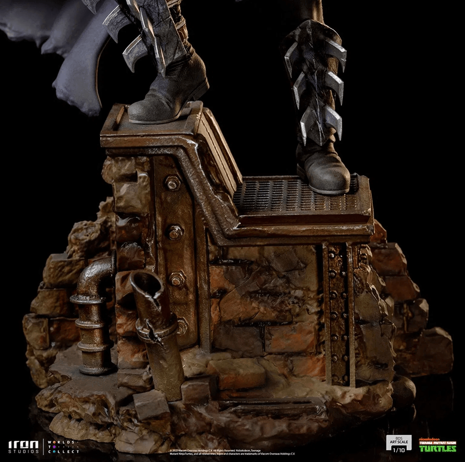 Iron Studios TMNT Shredder BDS Art Scale 1/10 Statue - Teenage Mutant Ninja Turtles Villain Collectible for Display & Home Decor