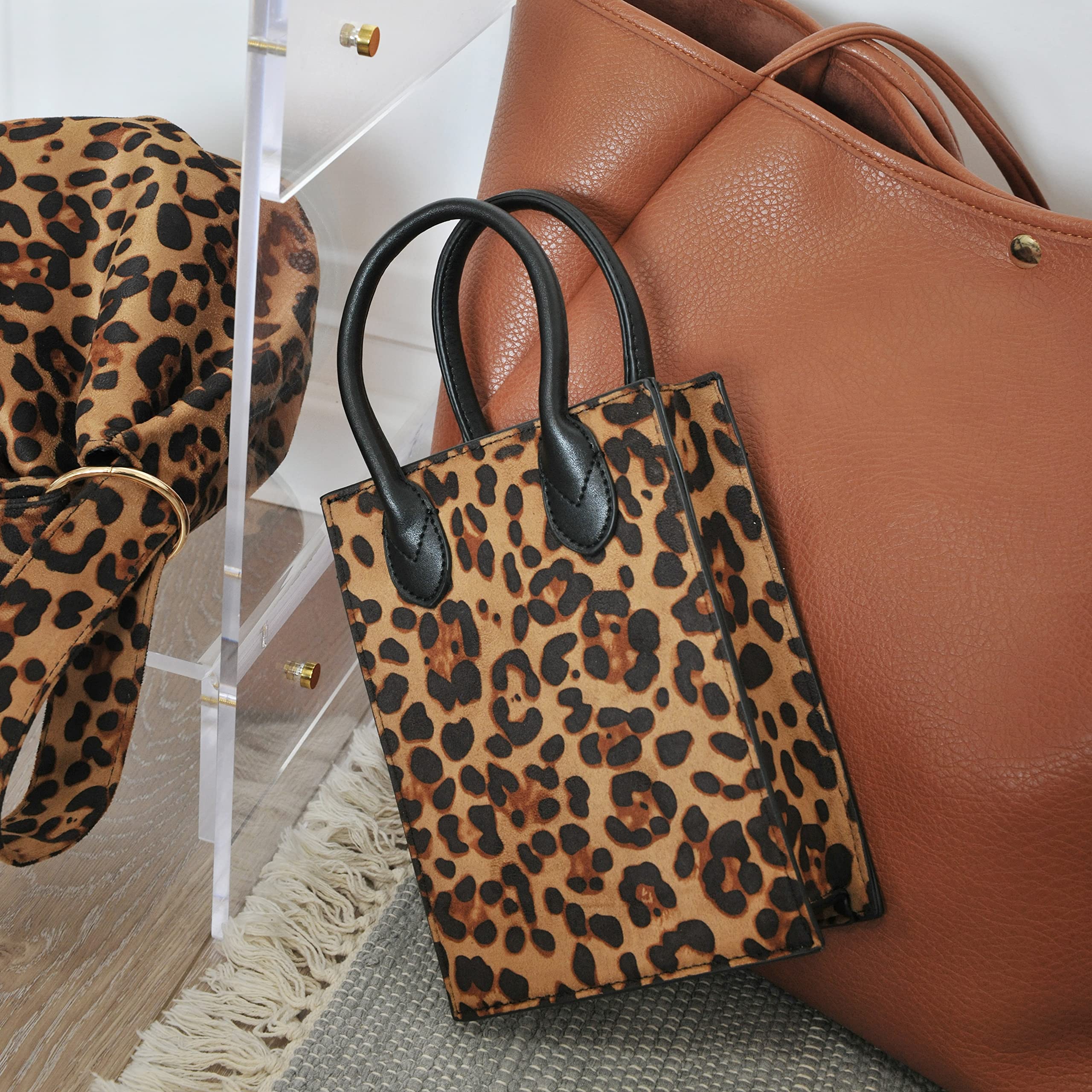 Leopard Print Shoulder Handbag Mini Tote Crossbody Purse for Women | Fashionable Animal Print Small Handbag for Daily Use, Shopping & Parties