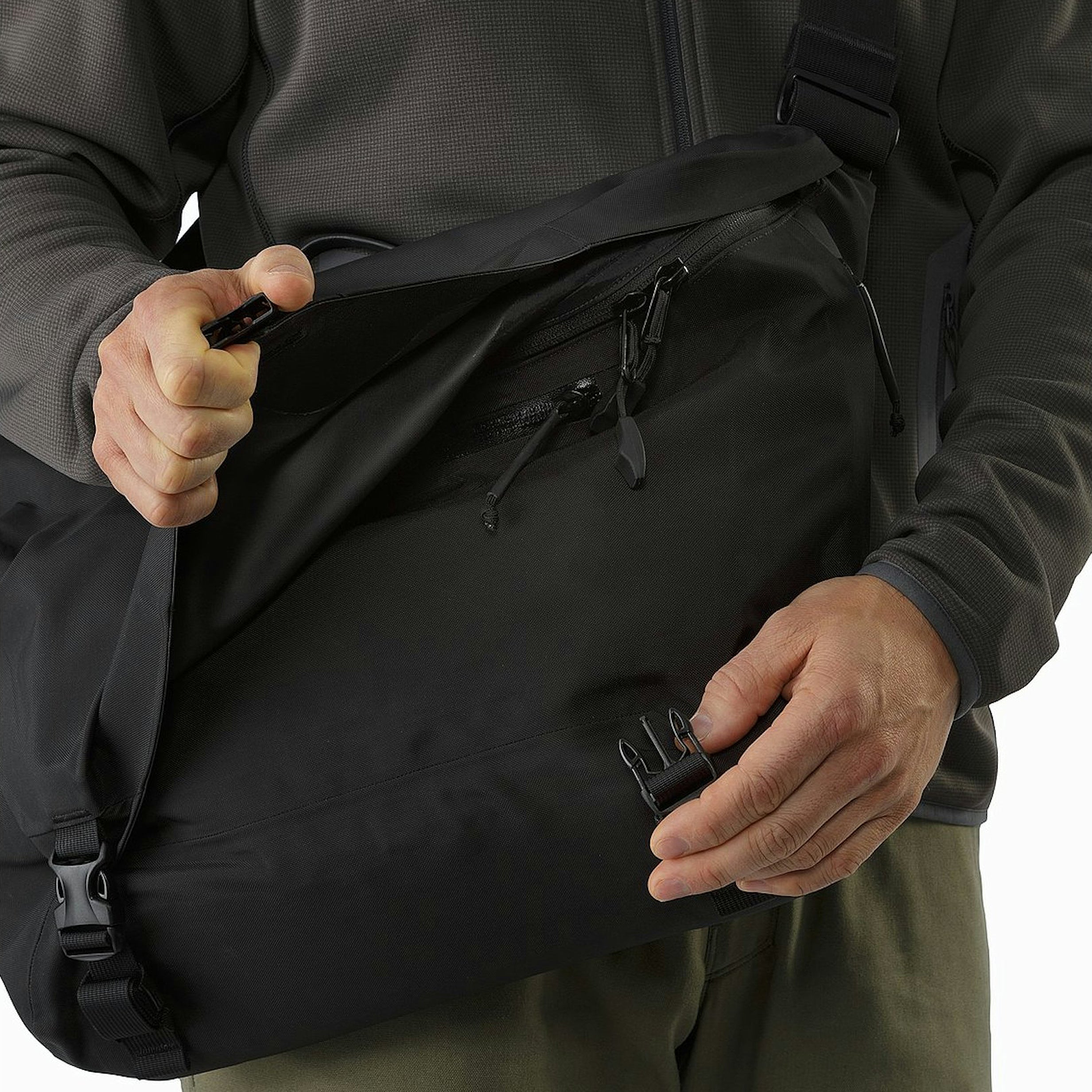 Arc'teryx LEAF Courier 15 Tactical Backpack - Durable Military-Grade Daypack for Outdoor Adventures, Hiking & EDC | Like New Condition | Perfect for Travel, Commuting & Tactical Use