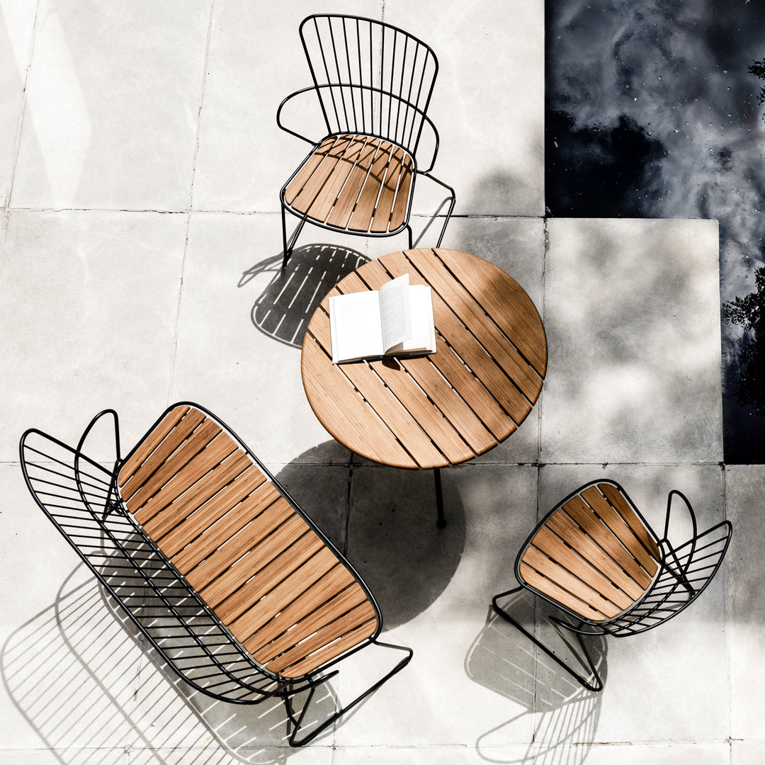 Outdoor Cafe Table - Weather-Resistant Round Bistro Table for Patio, Garden, and Restaurant Use - Perfect for Dining, Relaxing, and Entertaining Outdoors