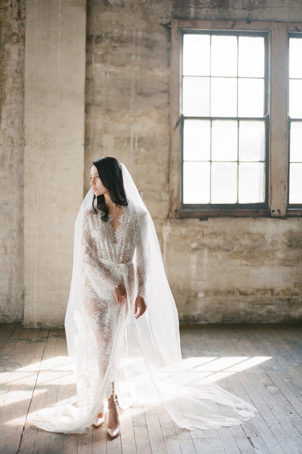 Swan Queen Ivory Lace Robe - Elegant Long Bridal Dressing Gown for Wedding, Honeymoon & Luxury Loungewear