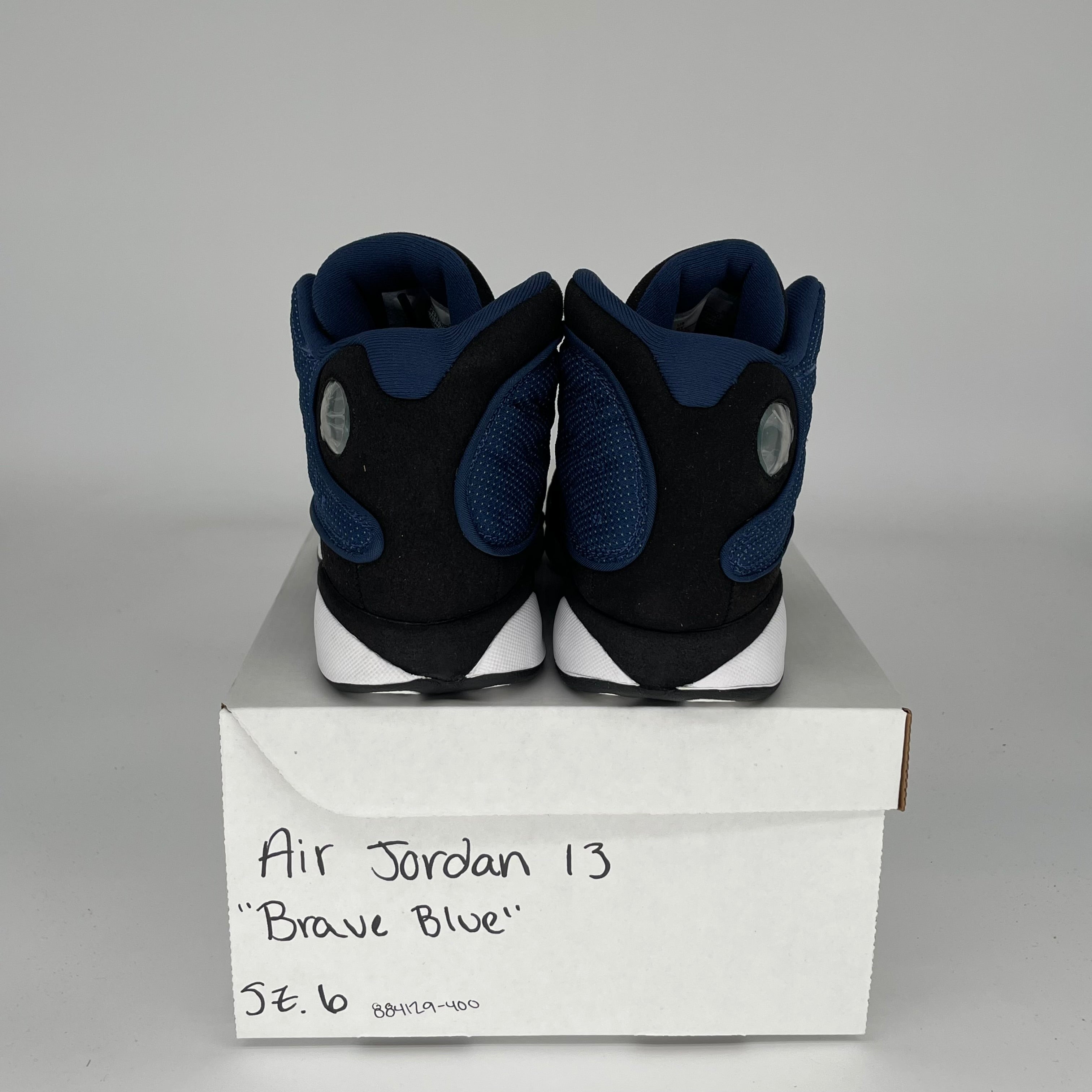 AIR JORDAN 13 Retro Brave Blue Basketball Shoes Size 6Y (884129-400) - Men's/Youth Sneakers for Sports & Streetwear Fashion