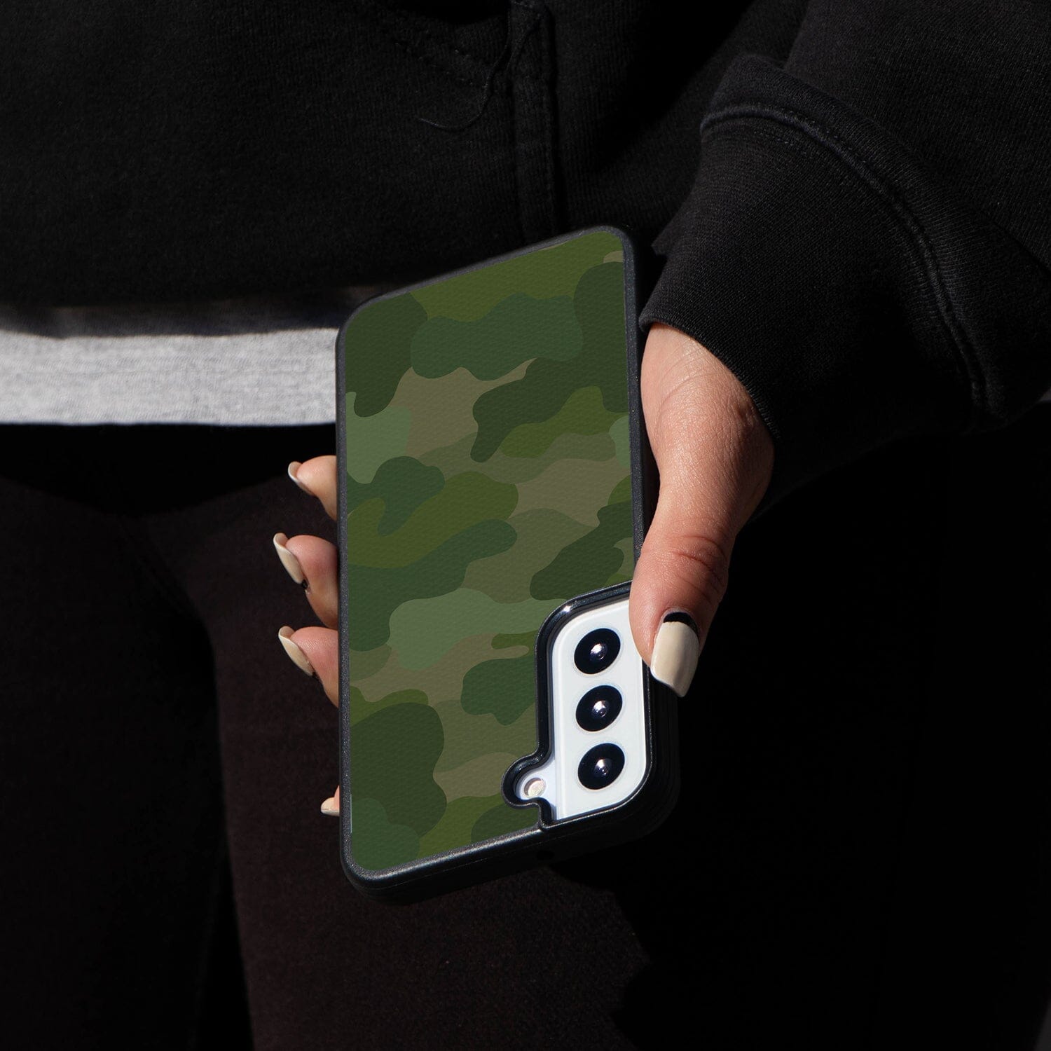 Samsung Galaxy S22 Camo Case - Green Military Style Protective Cover for Shockproof & Scratch Resistance - Perfect for Outdoor, Travel & Daily Use