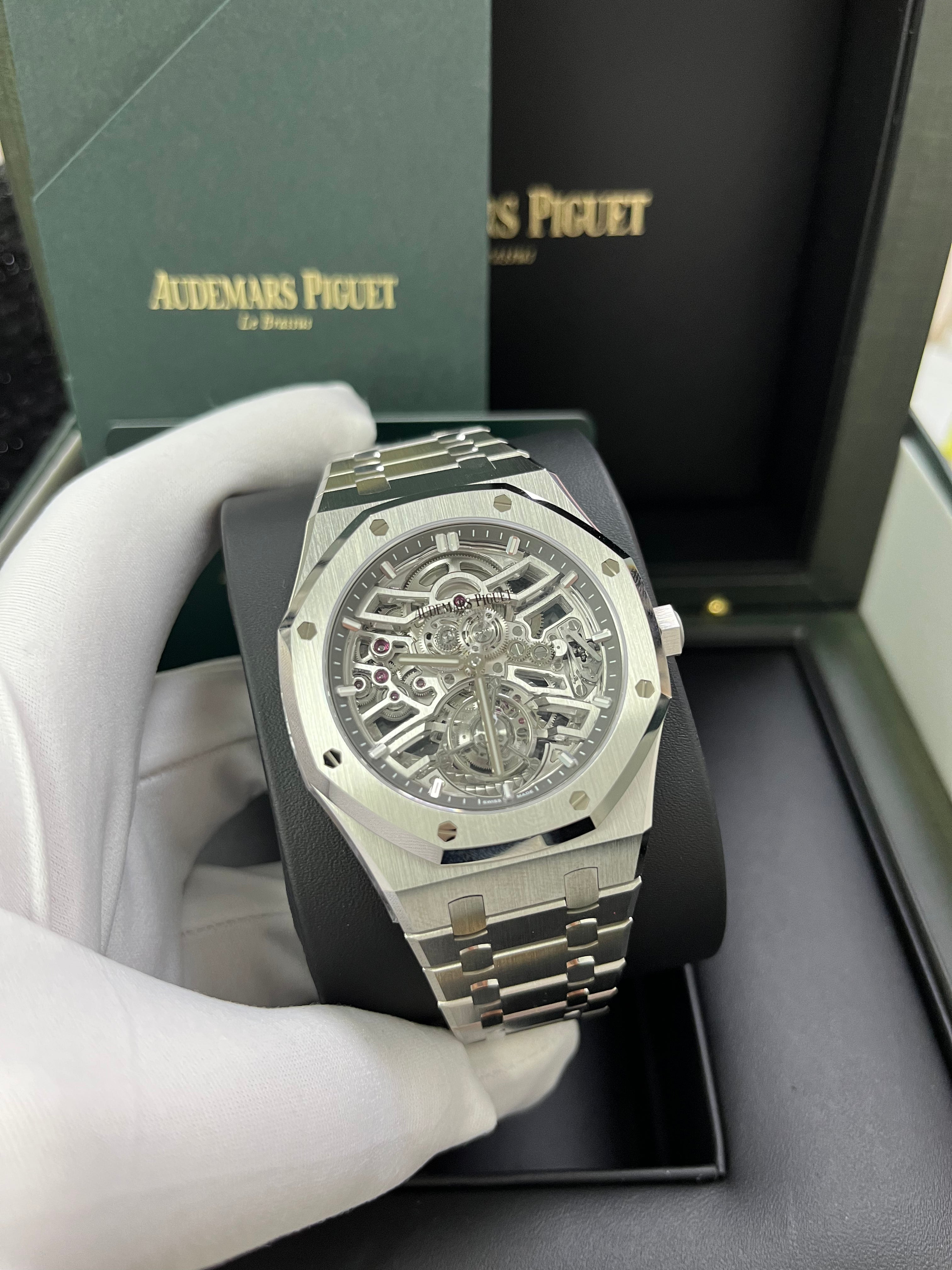 Audemars Piguet Royal Oak Tourbillon Flying Tourbillon Skeleton Watch 26735ST.OO.1320ST.02 - Luxury Men's Timepiece for Business Meetings & Special Occasions