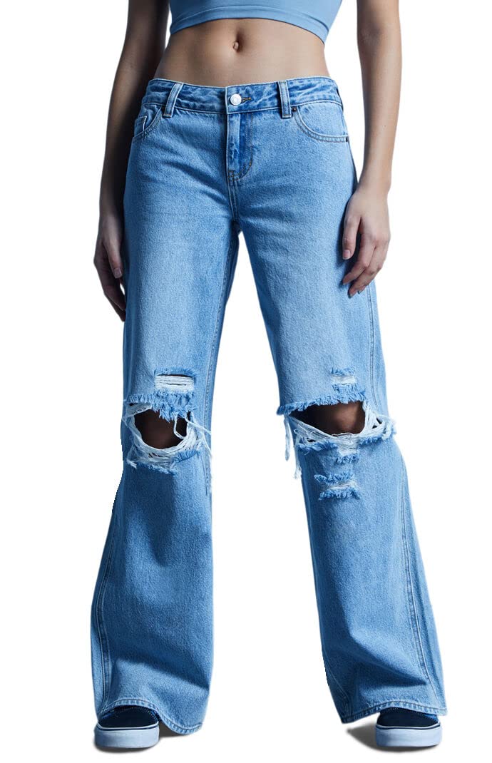 PacSun Women's Casey Ripped Knee Low Rise Baggy Jeans - Medium Wash Indigo Denim | Vintage Distressed Boyfriend Jeans for Casual Outfits & Streetwear